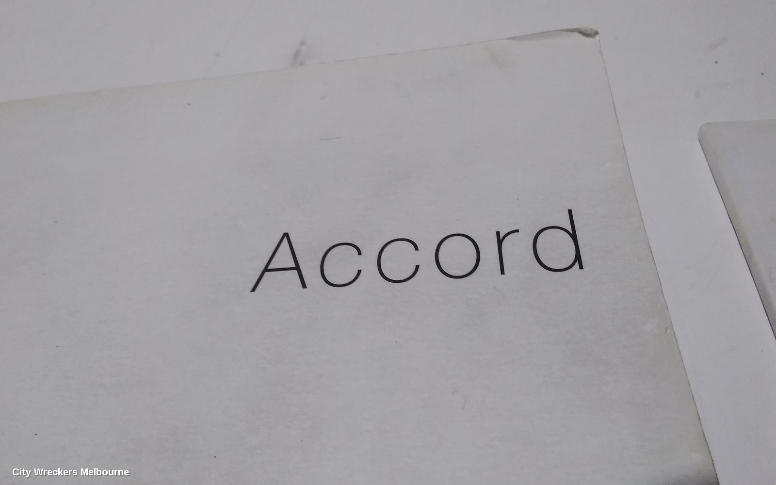 HONDA ACCORD OWNERS HANDBOOK, 8TH GEN, EURO (VIN JHMCU), 06/2008 - 12/2015