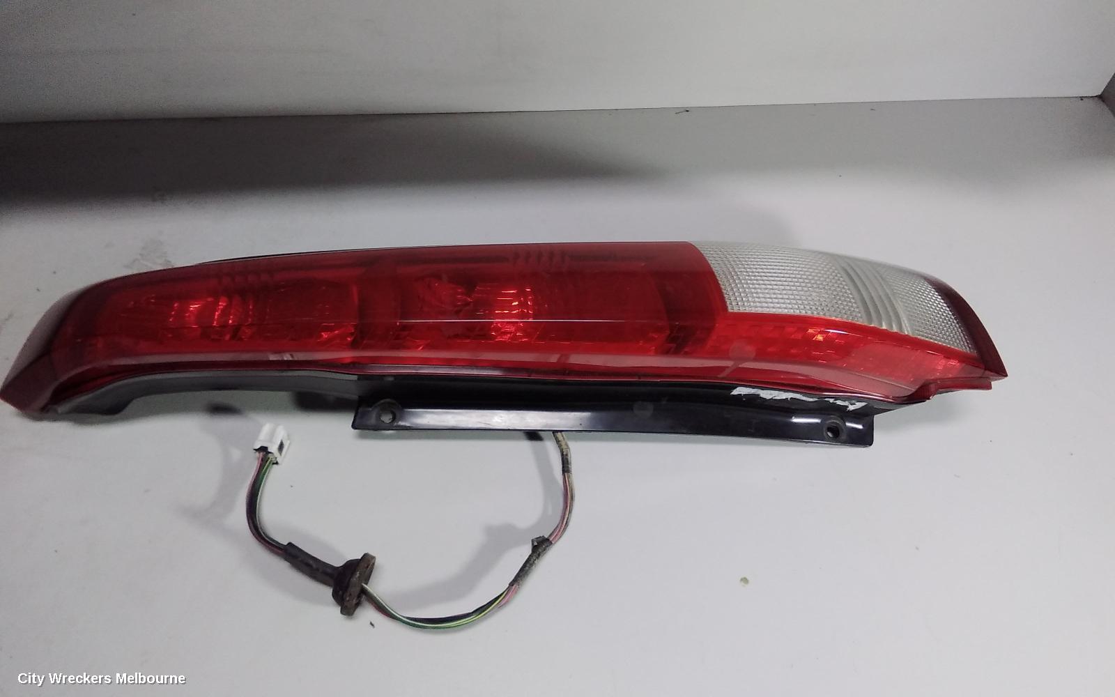 NISSAN XTRAIL RIGHT TAILLIGHT, T30, ST/ST-S/ST-X/TI/TI-L, 11/2003 - 09/2007
