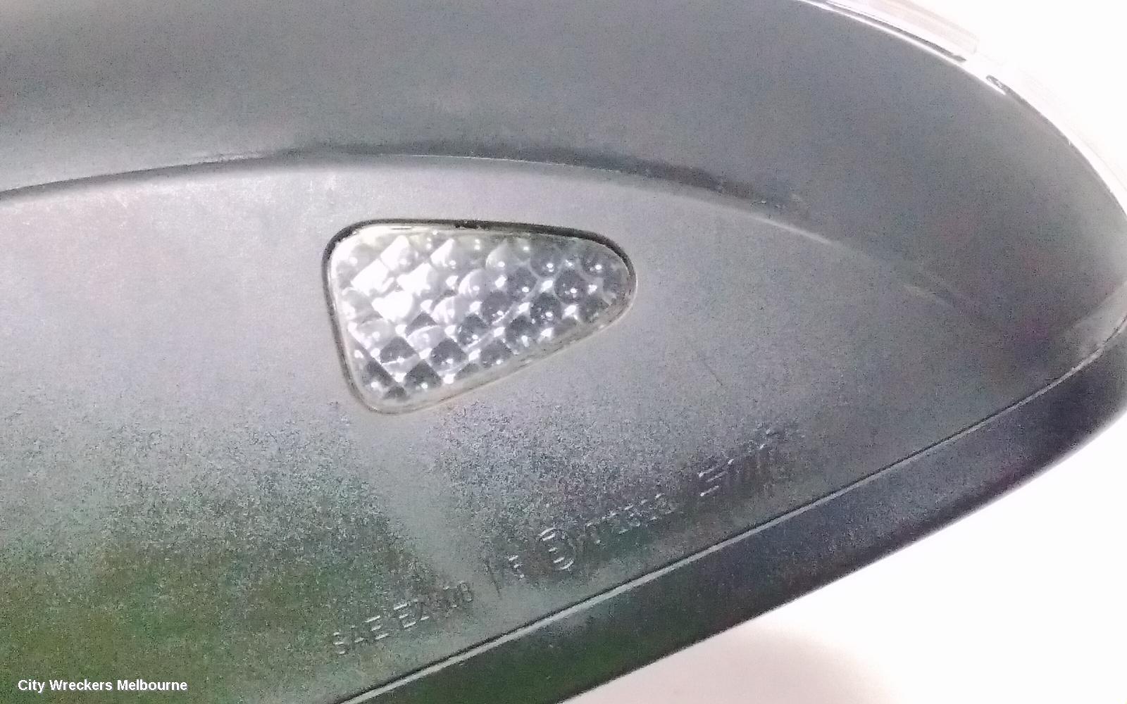 VOLKSWAGEN JETTA LEFT DOOR MIRROR, 1B, POWER FOLD (6XP CODE), 02/2011 - 05/2012
