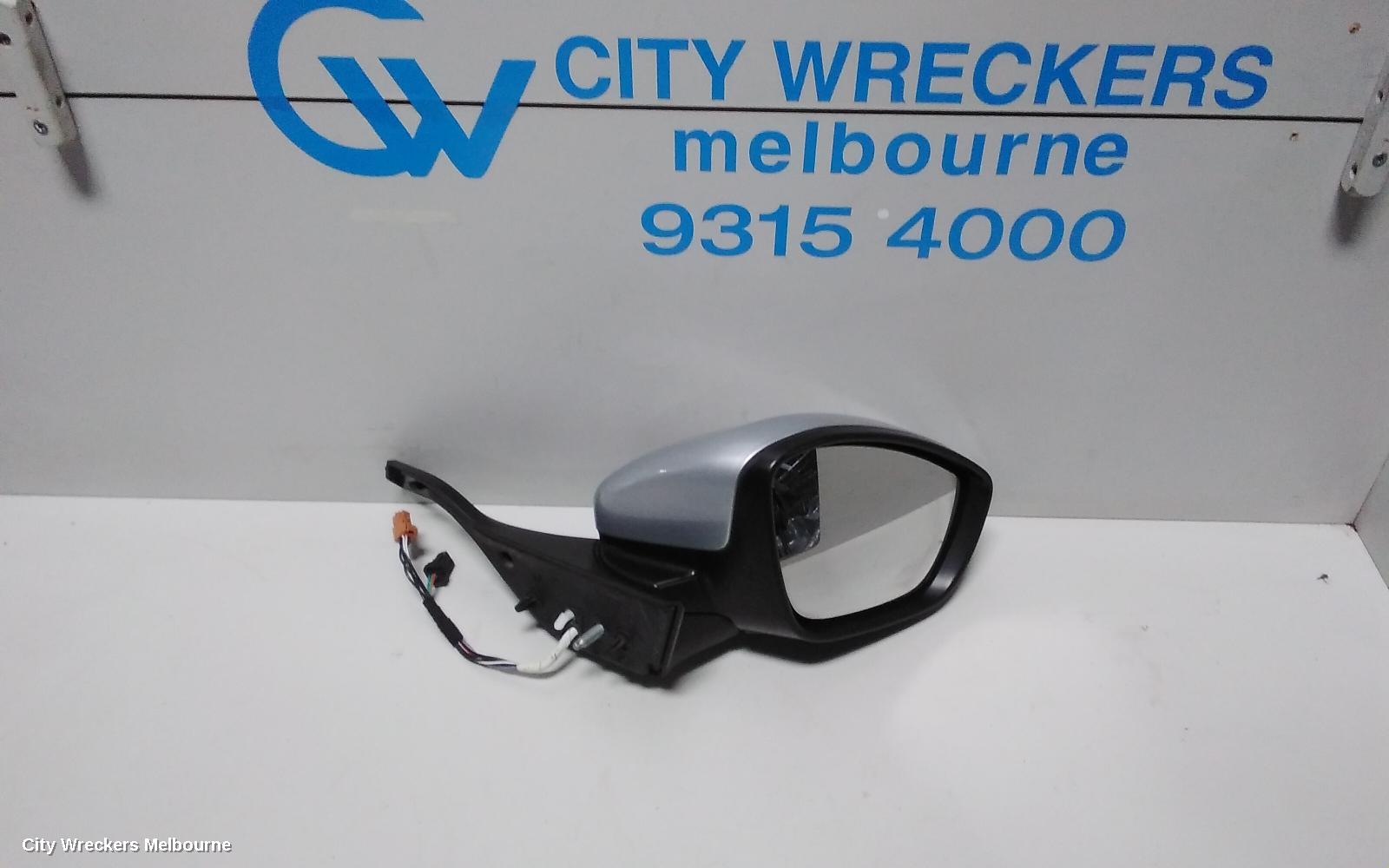 PEUGEOT 208 RIGHT DOOR MIRROR, A9, POWER FOLD, NON CHROME TRIM, COLOUR CODED COVER TYPE, 10/2012 - 12/2018