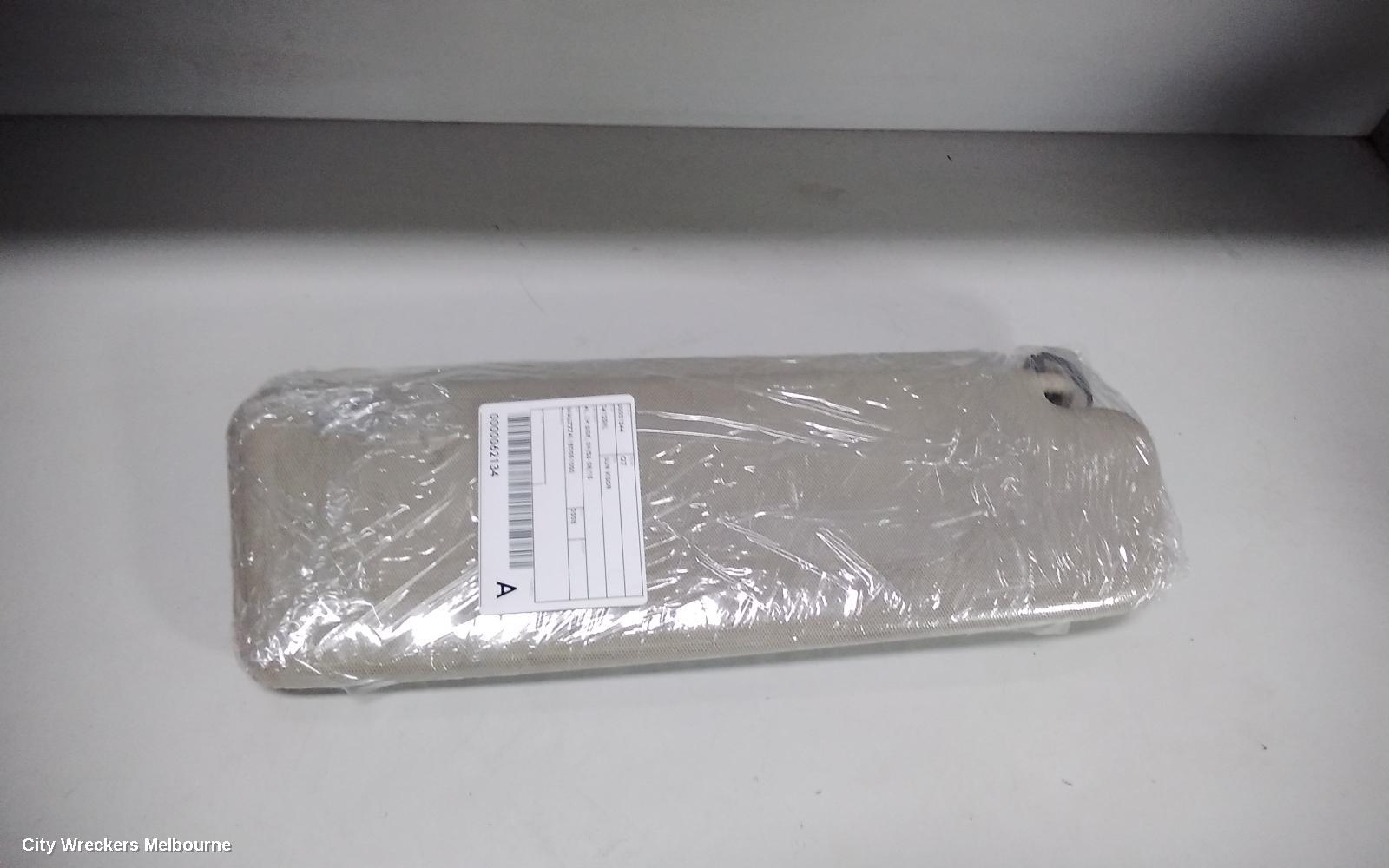 AUDI Q7 SUNVISOR, 4L, LH SIDE, 09/2006 - 08/2015