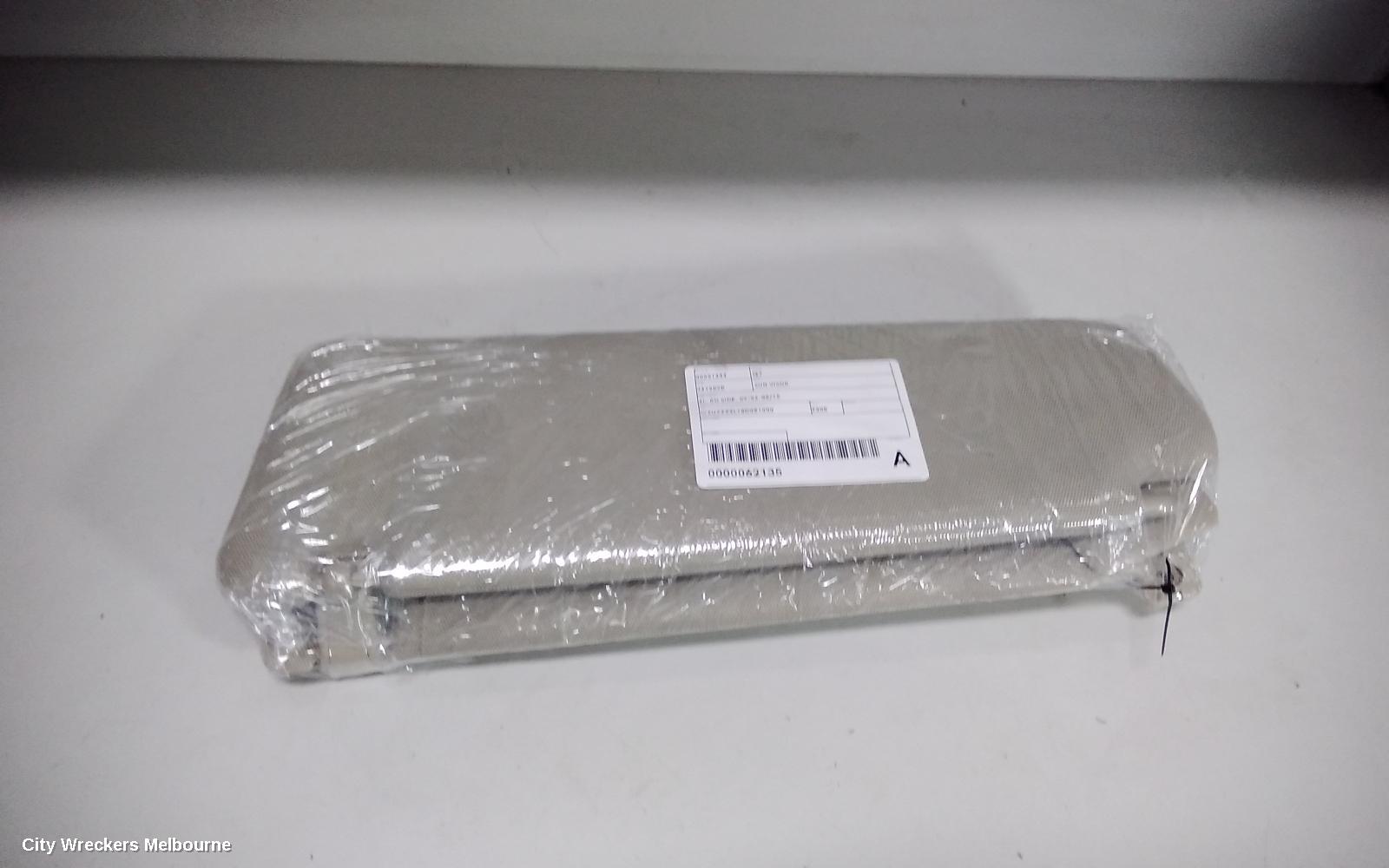 AUDI Q7 SUNVISOR, 4L, RH SIDE, 09/2006 - 08/2015
