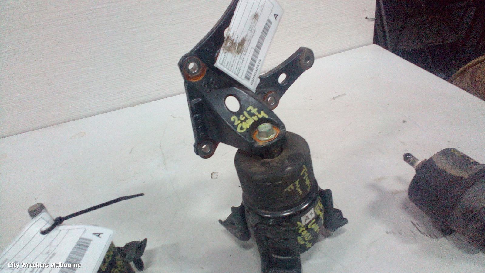 TOYOTA CAMRY MOUNT, XV50, 05/2015 - 10/2017