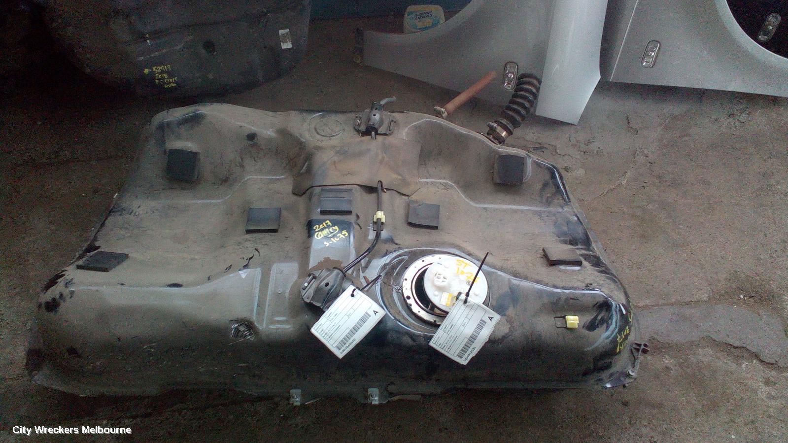TOYOTA CAMRY FUEL TANK, ASV50, 12/2011 - 10/2017