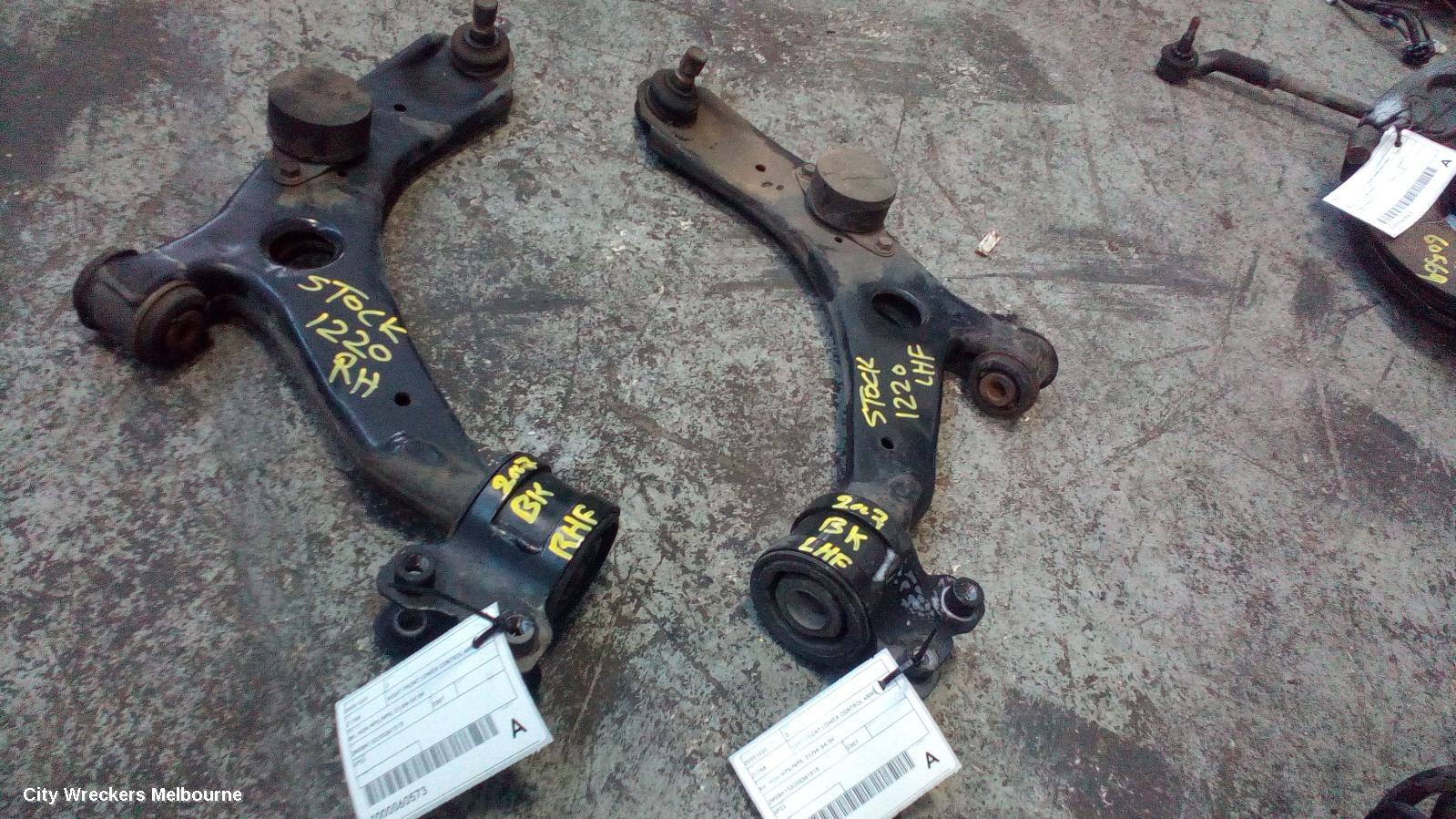 MAZDA 3 RIGHT FRONT LOWER CONTROL ARM, BK, NON MPS/MPS, 01/2004 - 04/2009