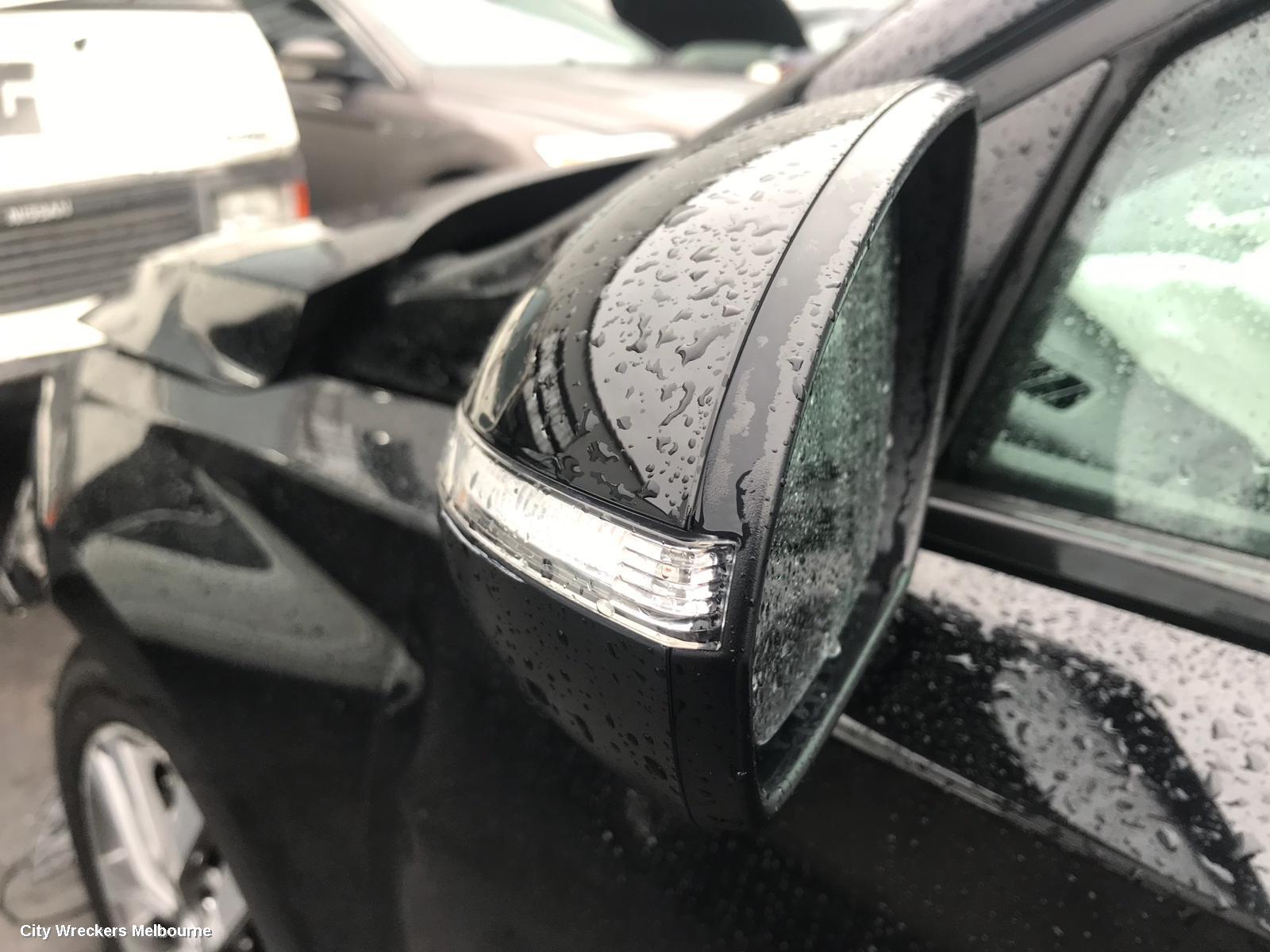 HYUNDAI I30 RIGHT FRONT DOOR WINDOW, PD, HATCH, 03/2017 ONWARDS