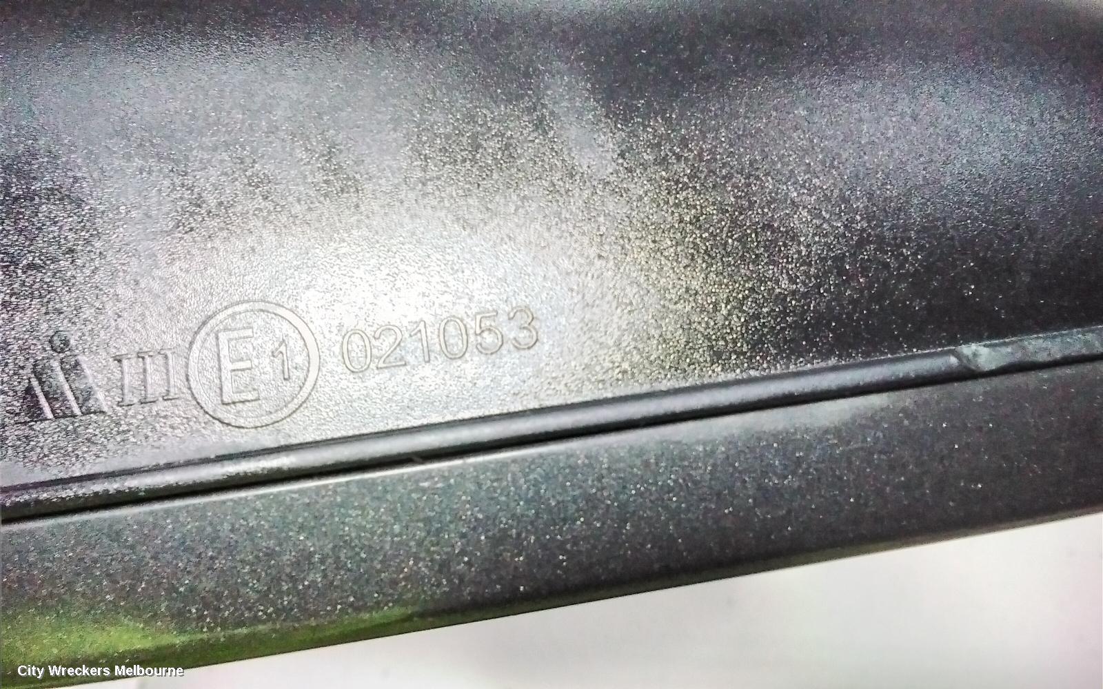 AUDI A4 LEFT DOOR MIRROR, B8 8K, A4, MANUAL FOLD, NO LANE CHANGE ASSIST TYPE, 1 PLUG (6 WIRE), 02/2008 - 05/2009