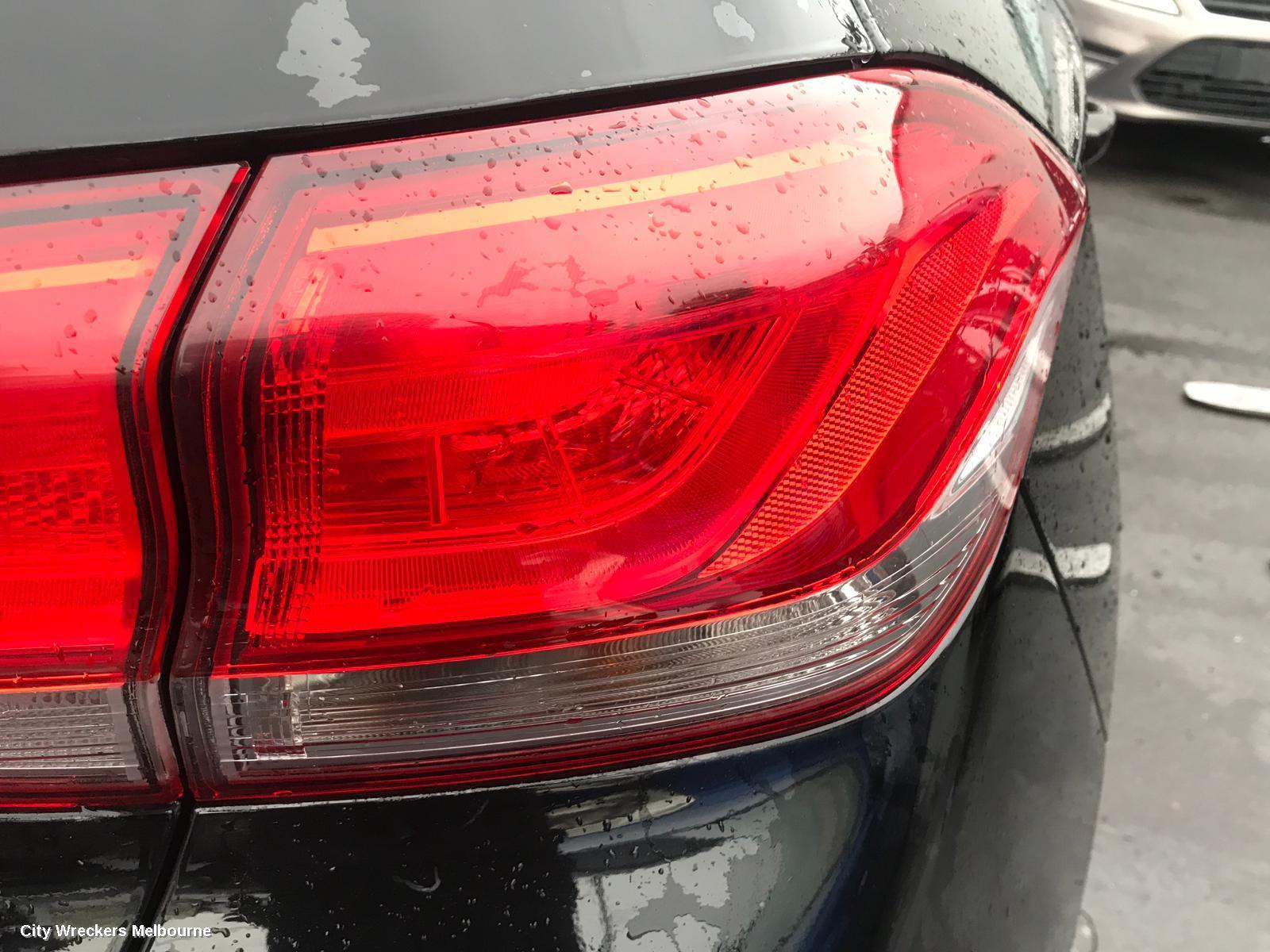 HYUNDAI I30 RIGHT FRONT DOOR WINDOW, PD, HATCH, 03/2017 ONWARDS