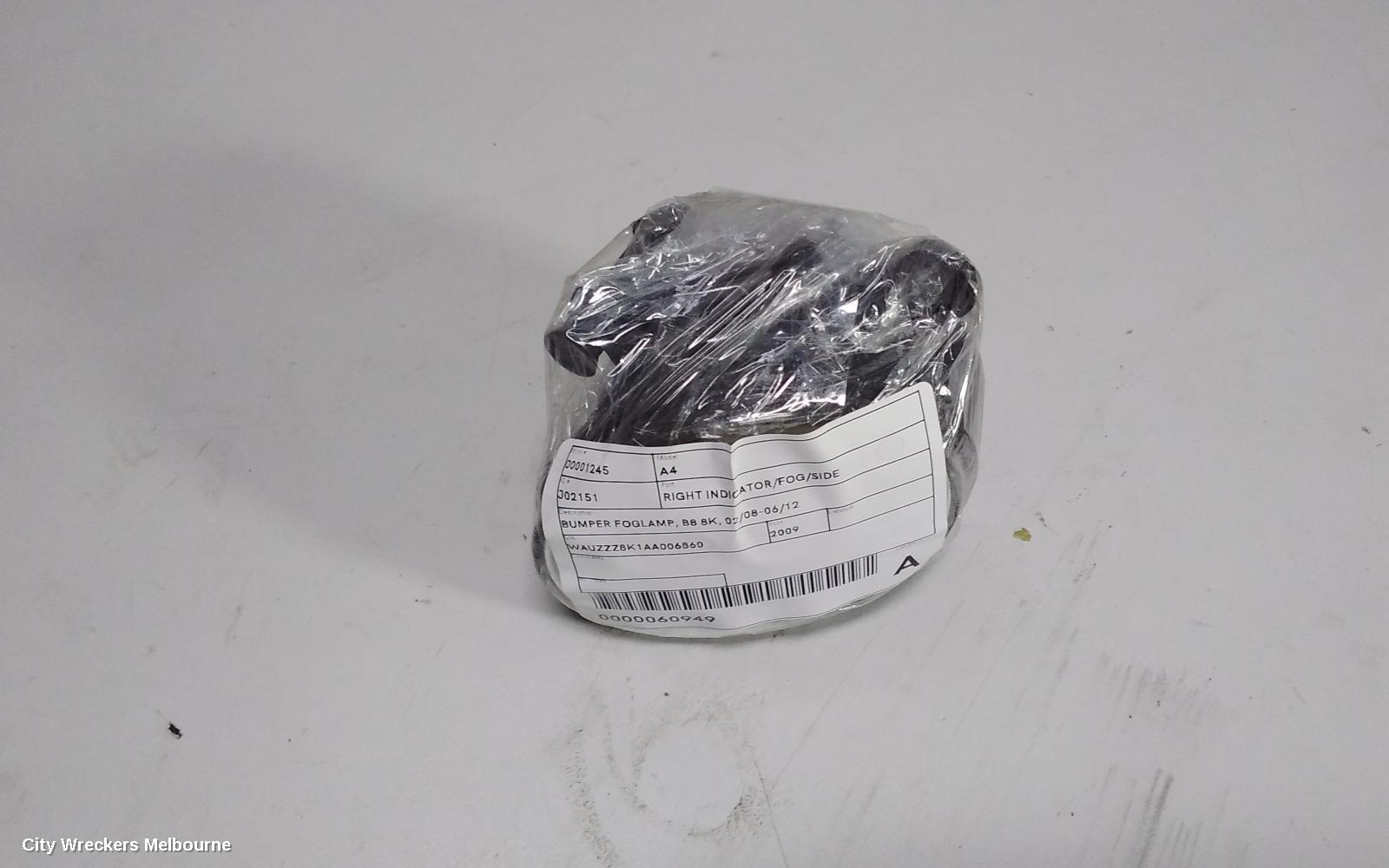 AUDI A4 RIGHT INDICATOR/FOG/SIDE, BUMPER FOGLAMP, B8 8K, 02/2008 - 06/2012