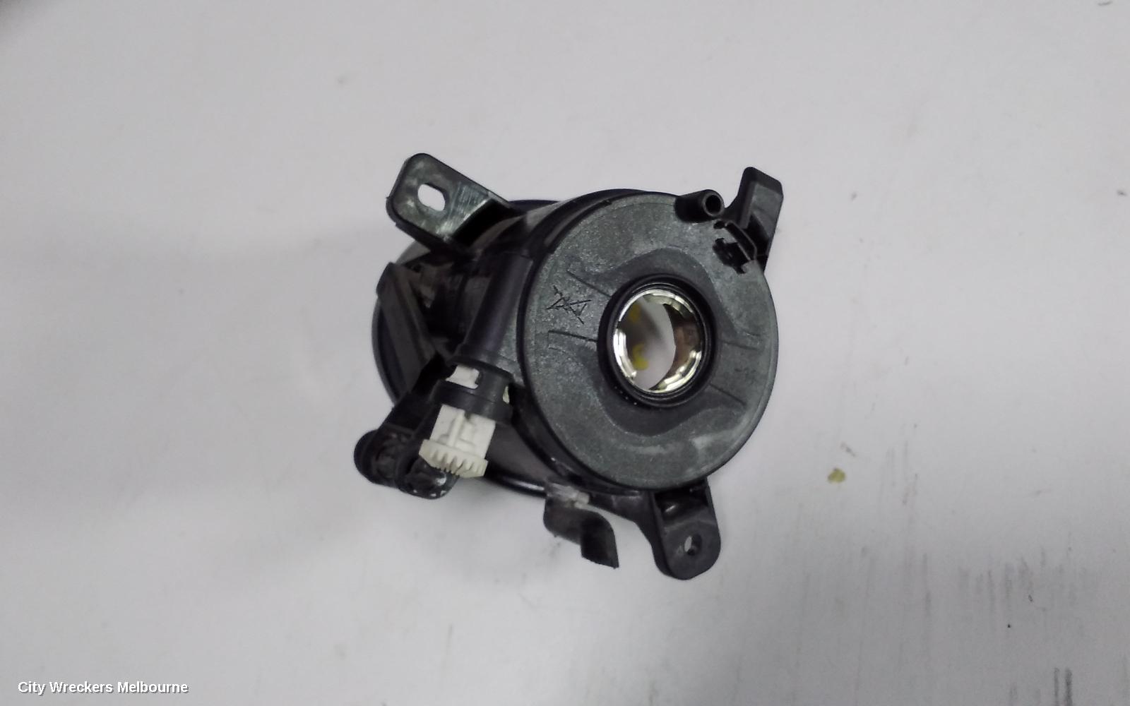 AUDI A4 RIGHT INDICATOR/FOG/SIDE, BUMPER FOGLAMP, B8 8K, 02/2008 - 06/2012