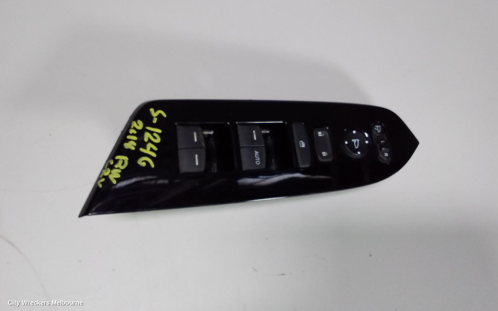 HONDA CRV PWR DR WIND SWITCH, RH FRONT (MASTER SWITCH), W/ AUTO DOWN ON RHF ONLY, RW, 05/2017 ONWARDS