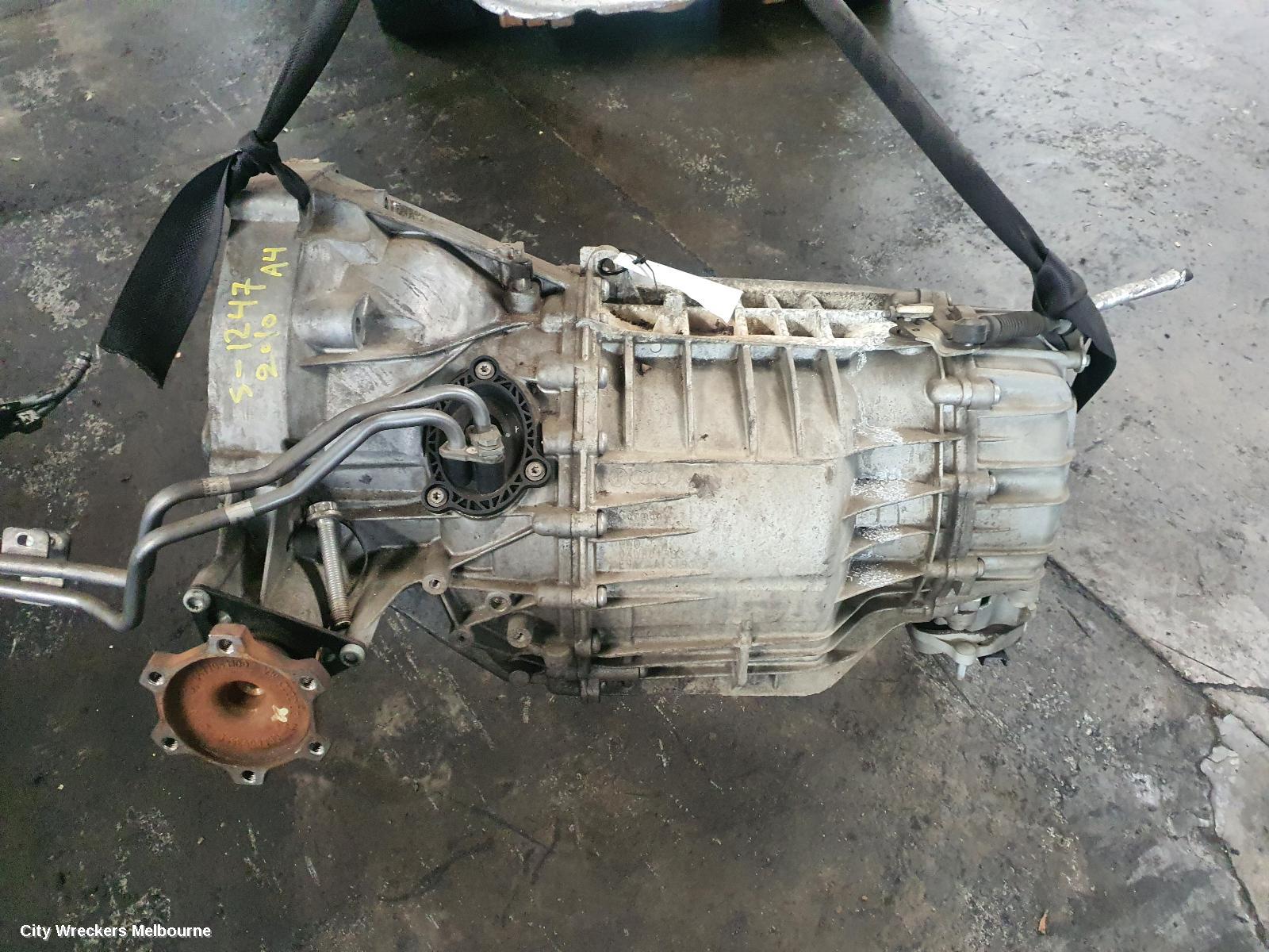 AUDI A4 TRANS/GEARBOX, AUTO, FWD, PETROL, 1.8, TURBO, B8 8K, LKS CODE, 02/2008 - 06/2012