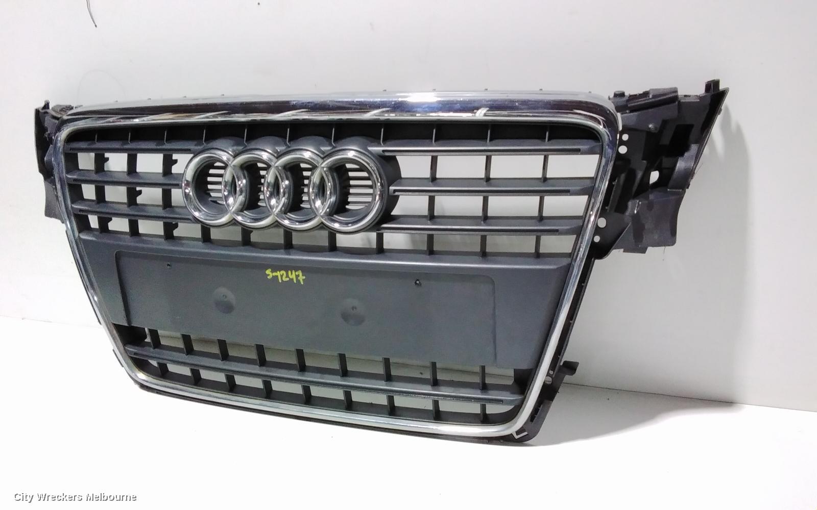 AUDI A4 GRILLE, RADIATOR GRILLE, B8 8K (A4), GREY, 02/2008 - 06/2012
