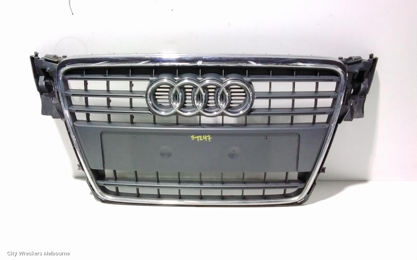 AUDI A4 GRILLE, RADIATOR GRILLE, B8 8K (A4), GREY, 02/2008 - 06/2012