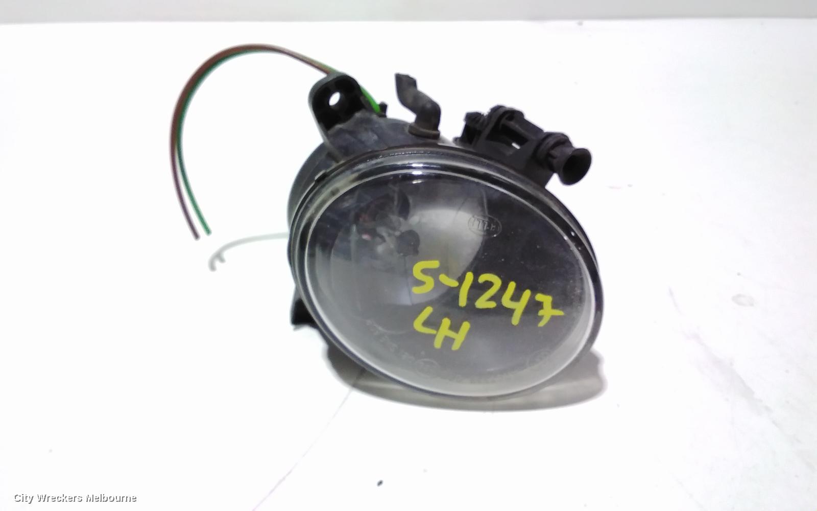 AUDI A4 LEFT INDICATOR/FOG/SIDE, BUMPER FOGLAMP, B8 8K, 02/2008 - 06/2012