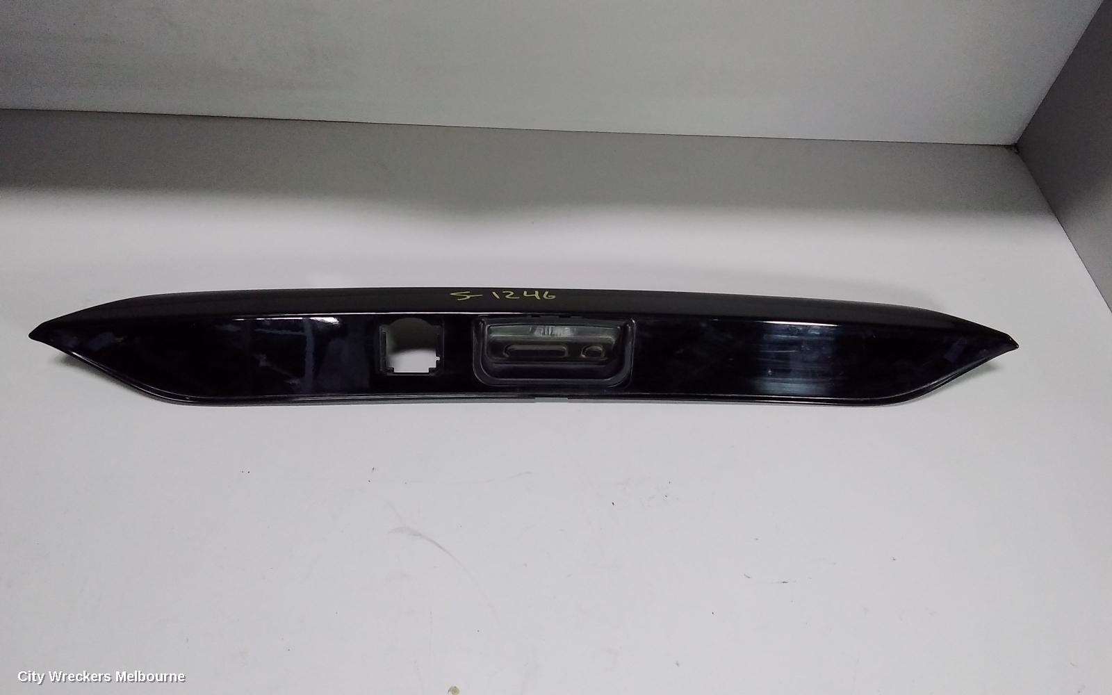 HONDA CRV REAR GARNISH, TAILGATE GARNISH (LOWER), RW, 05/2017 ONWARDS
