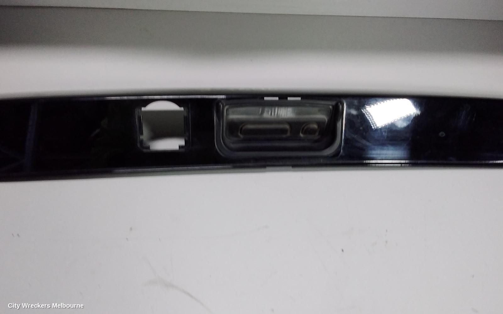 HONDA CRV REAR GARNISH, TAILGATE GARNISH (LOWER), RW, 05/2017 ONWARDS