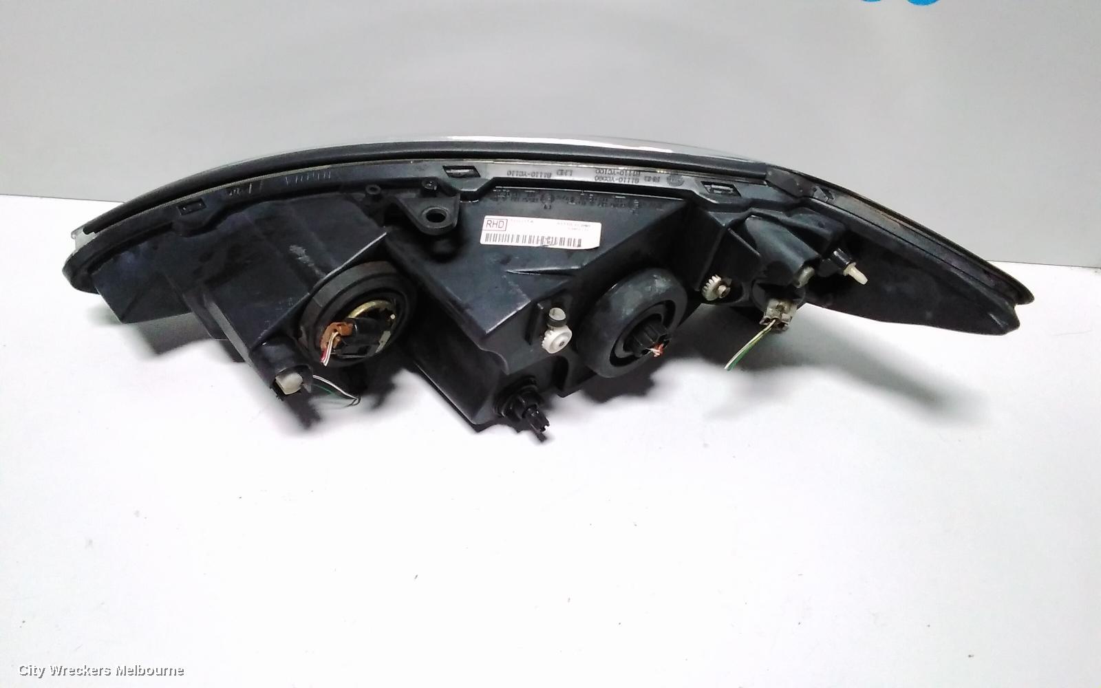 TOYOTA CAMRY RIGHT HEADLAMP, SK36, ALTISE/ATEVA/AZURA, CHROME INSERT TYPE, 08/2002 - 09/2004