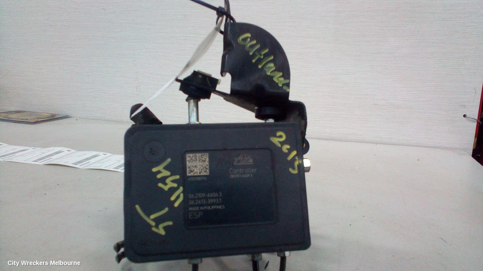 MITSUBISHI OUTLANDER ABS PUMP/MODULATOR, ZJ, P/N 4670A756, 10/2012 - 03/2015