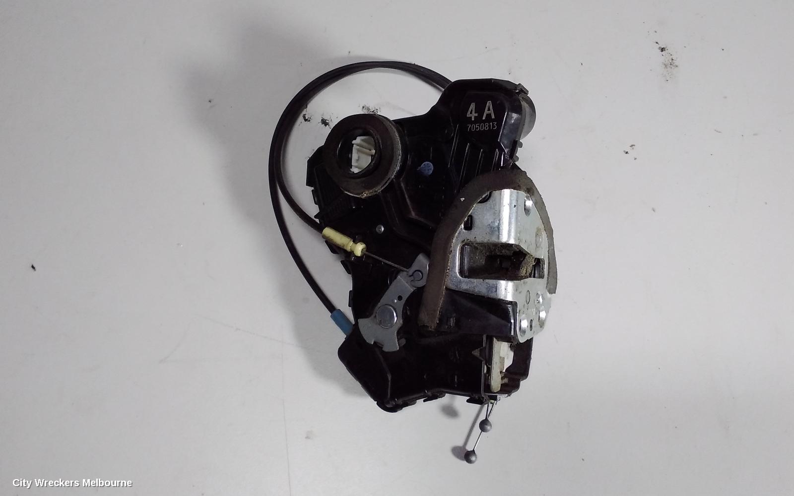 TOYOTA TARAGO DOOR/BOOT/GATE LOCK, RIGHT FRONT DOOR LOCK, ACR50R, 03/2006 - 06/2020