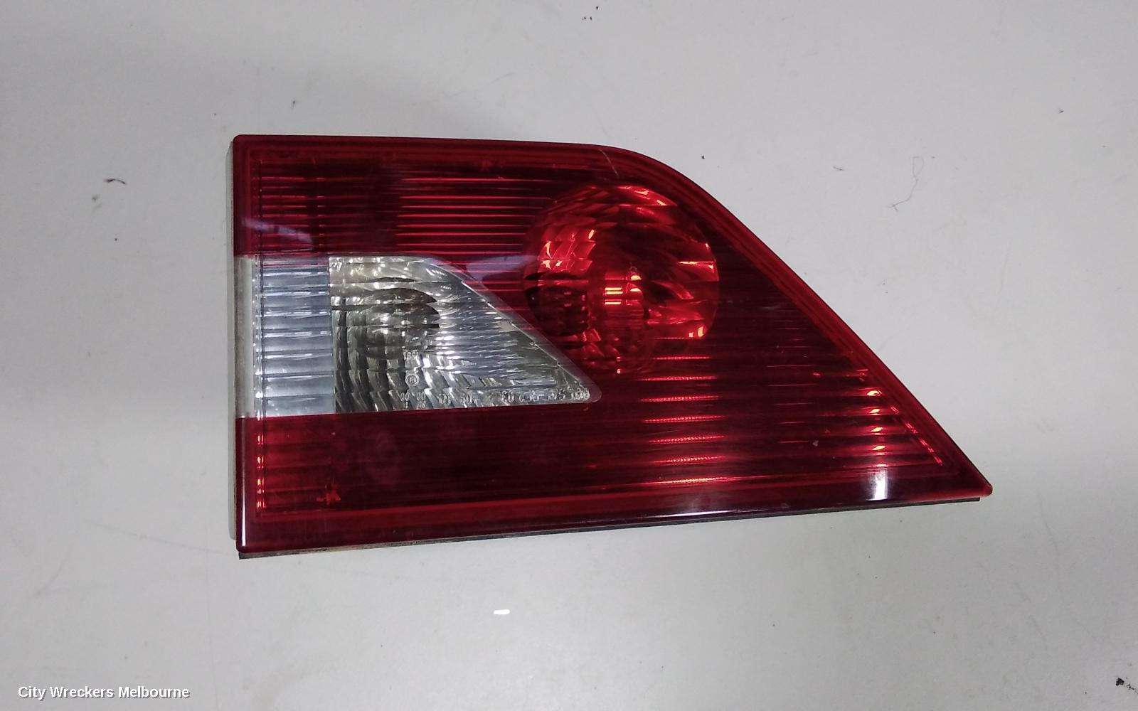 BMW X3 REAR GARNISH, TAILGATE LAMP (RH SIDE), E83, 06/2004 - 08/2006