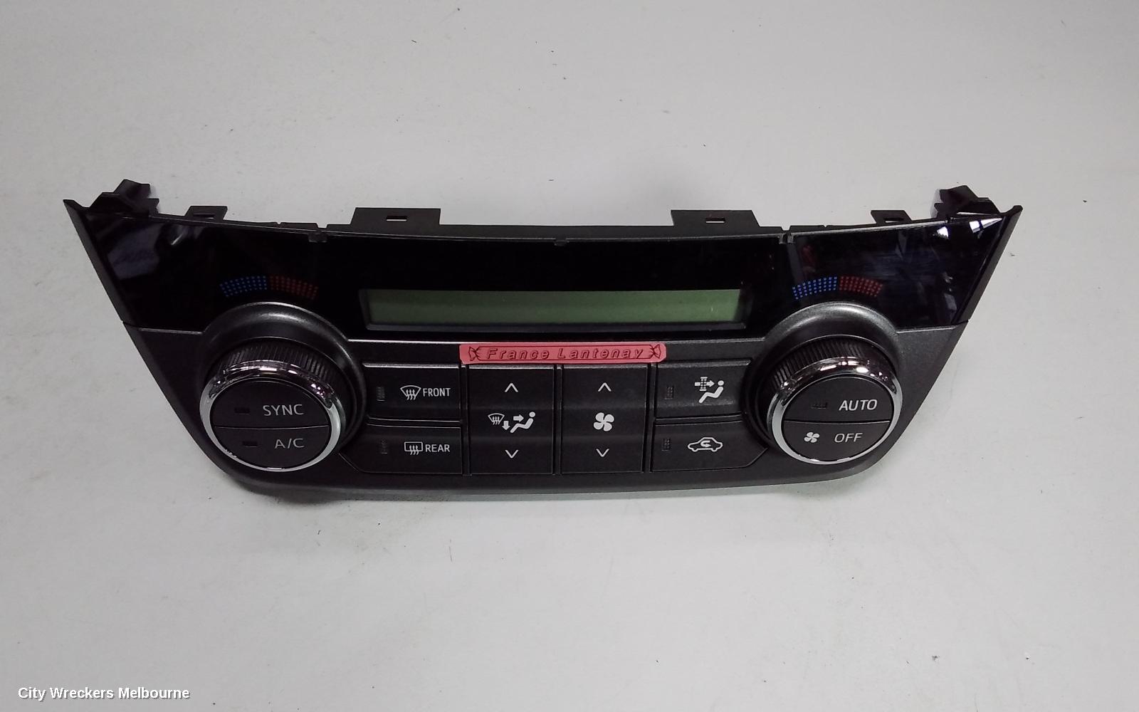 TOYOTA RAV4 HEATER/AC CONTROLS, CLIMATE CONTROL TYPE, XA40, 12/2012 - 11/2018