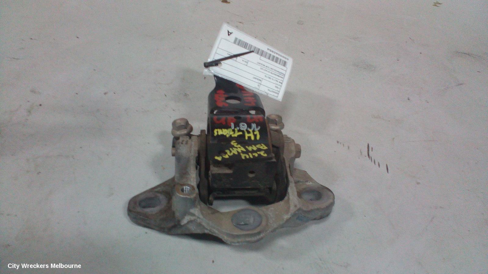 MAZDA 3 MOUNT, ENGINE MOUNT (LH SIDE), UPPER, PETROL, 2.0, PE, SKYACTIV-G, BM-BN, 11/2013 - 02/2019
