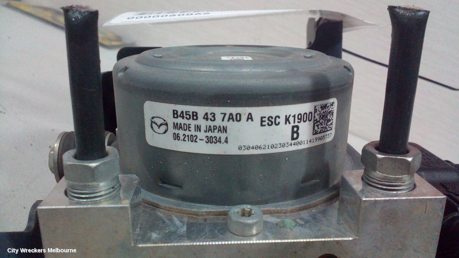 MAZDA 3 ABS PUMP/MODULATOR, BM-BN, P/N B45A437A0A, 06/2013 - 02/2019