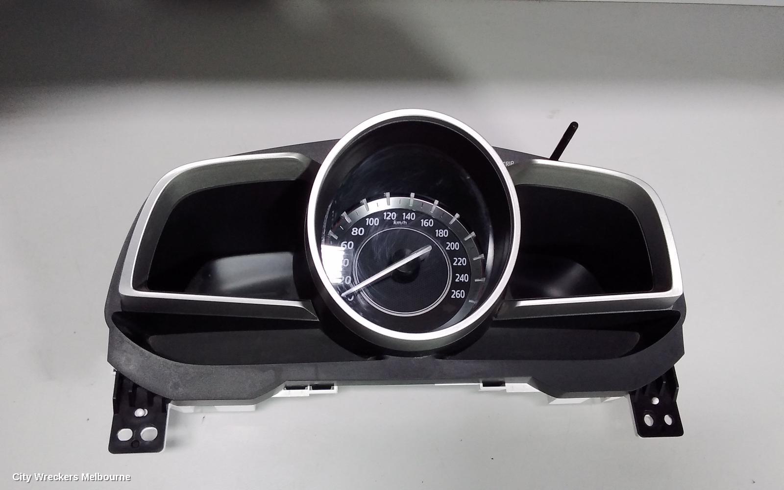 MAZDA 3 INSTRUMENT CLUSTER, INSTRUMENT CLUSTER, AUTO T/M, XD ASTINA, BM, 11/2013 - 05/2016