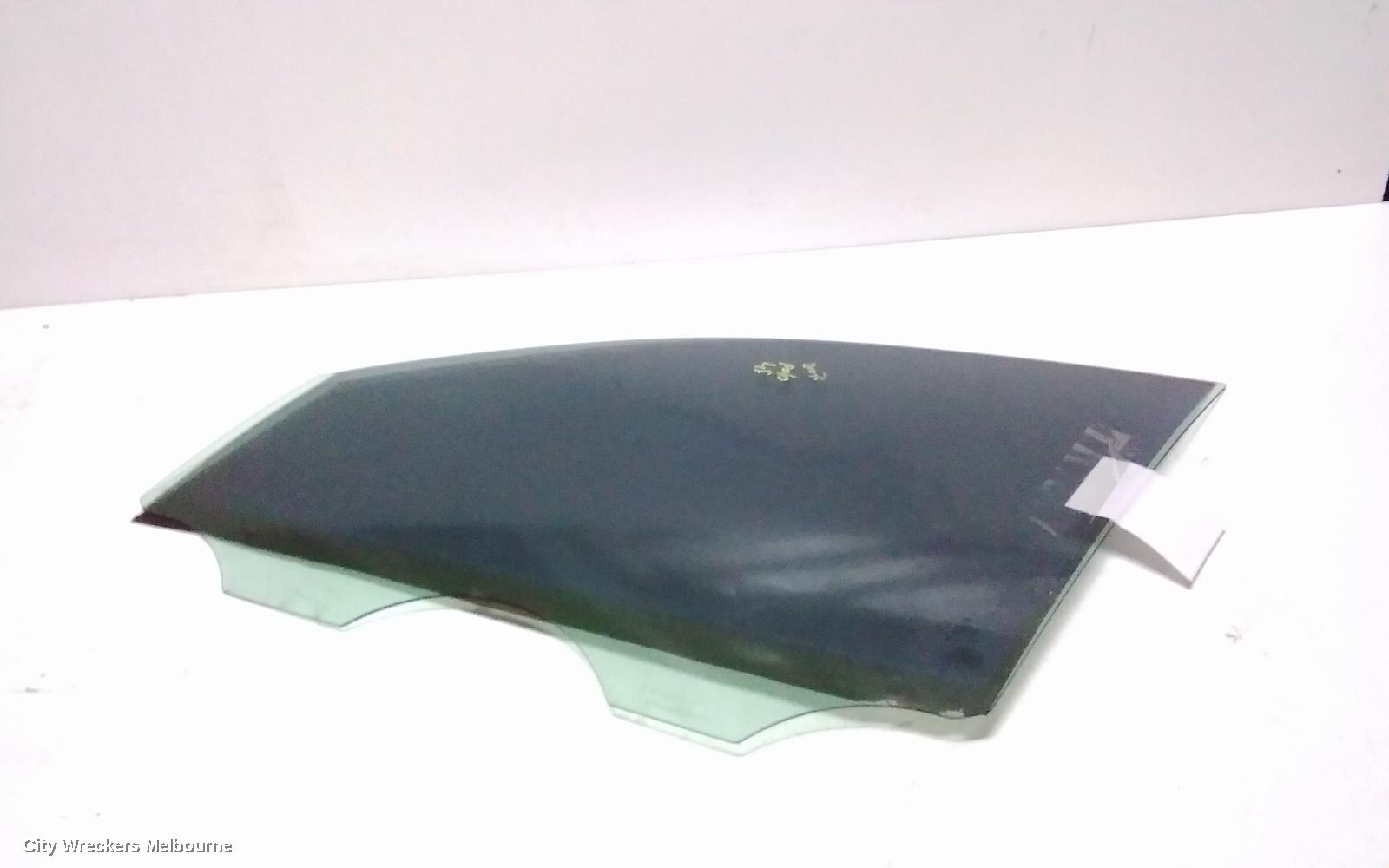 VOLKSWAGEN POLO LEFT FRONT DOOR WINDOW, 9N, 5DR, 07/2002 - 04/2010