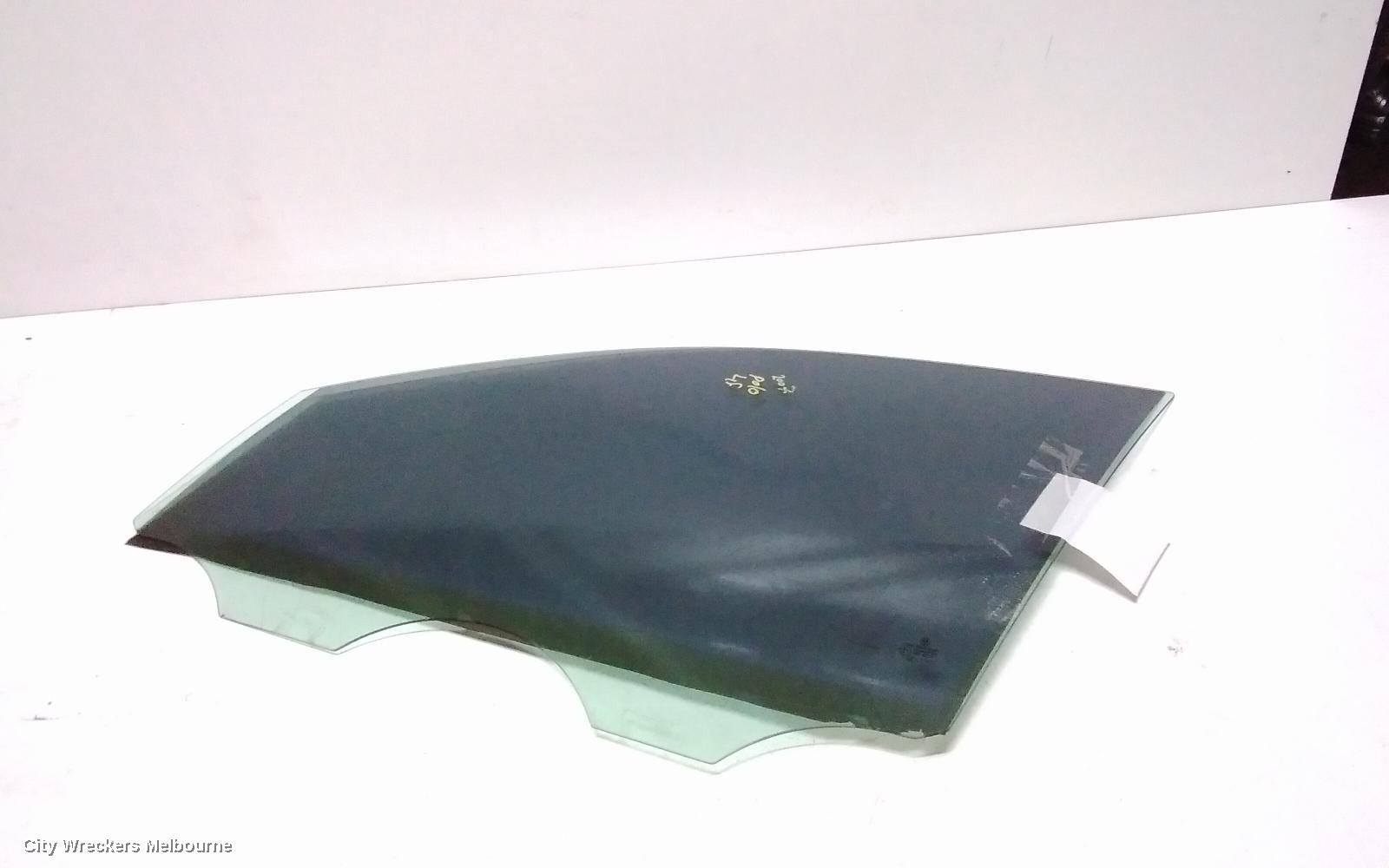VOLKSWAGEN POLO LEFT FRONT DOOR WINDOW, 9N, 5DR, 07/2002 - 04/2010