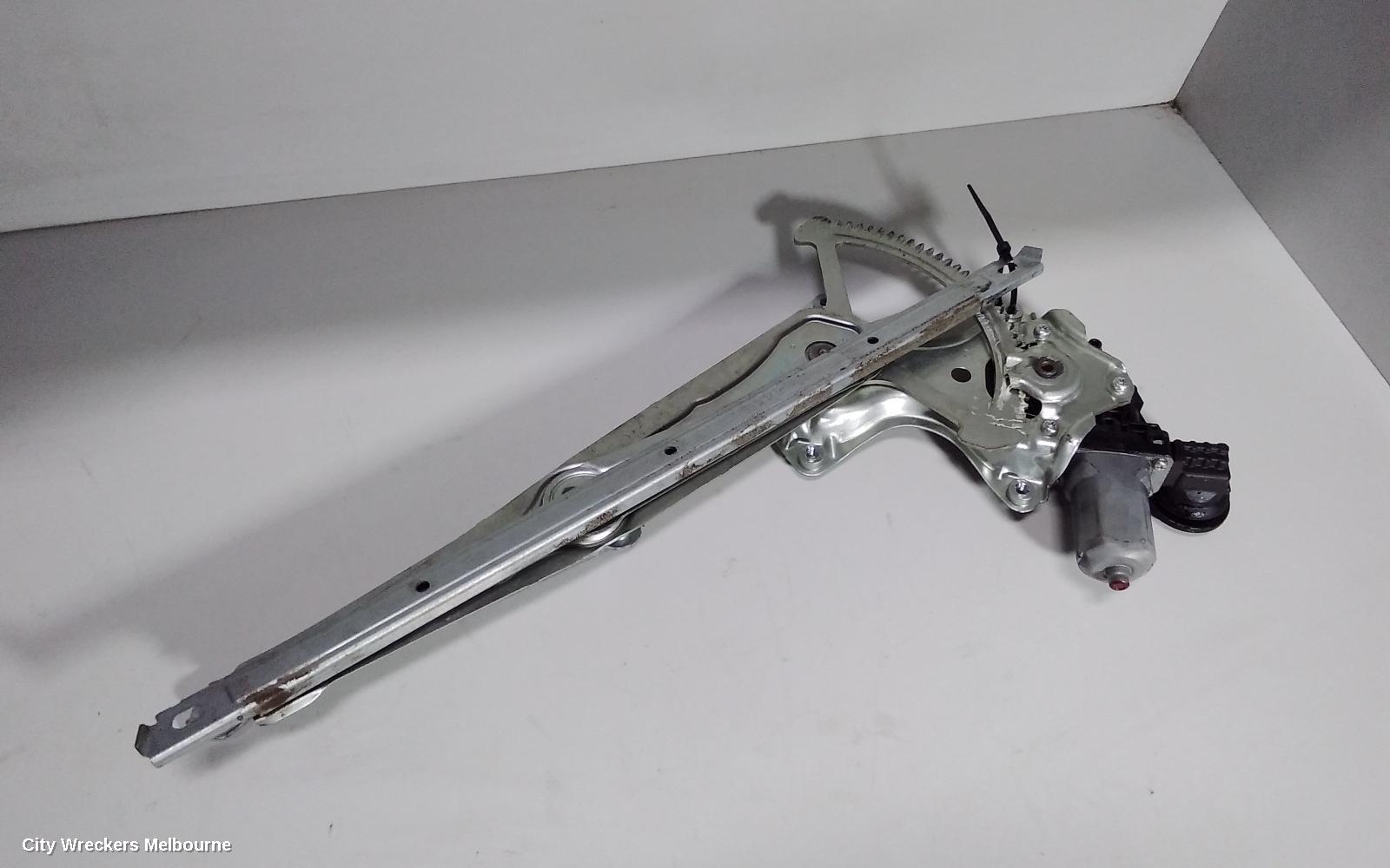 TOYOTA CAMRY LEFT FRONT WINDOW REG/MOTOR, ASV50/AVV50, POWER, 12/2011 - 10/2017
