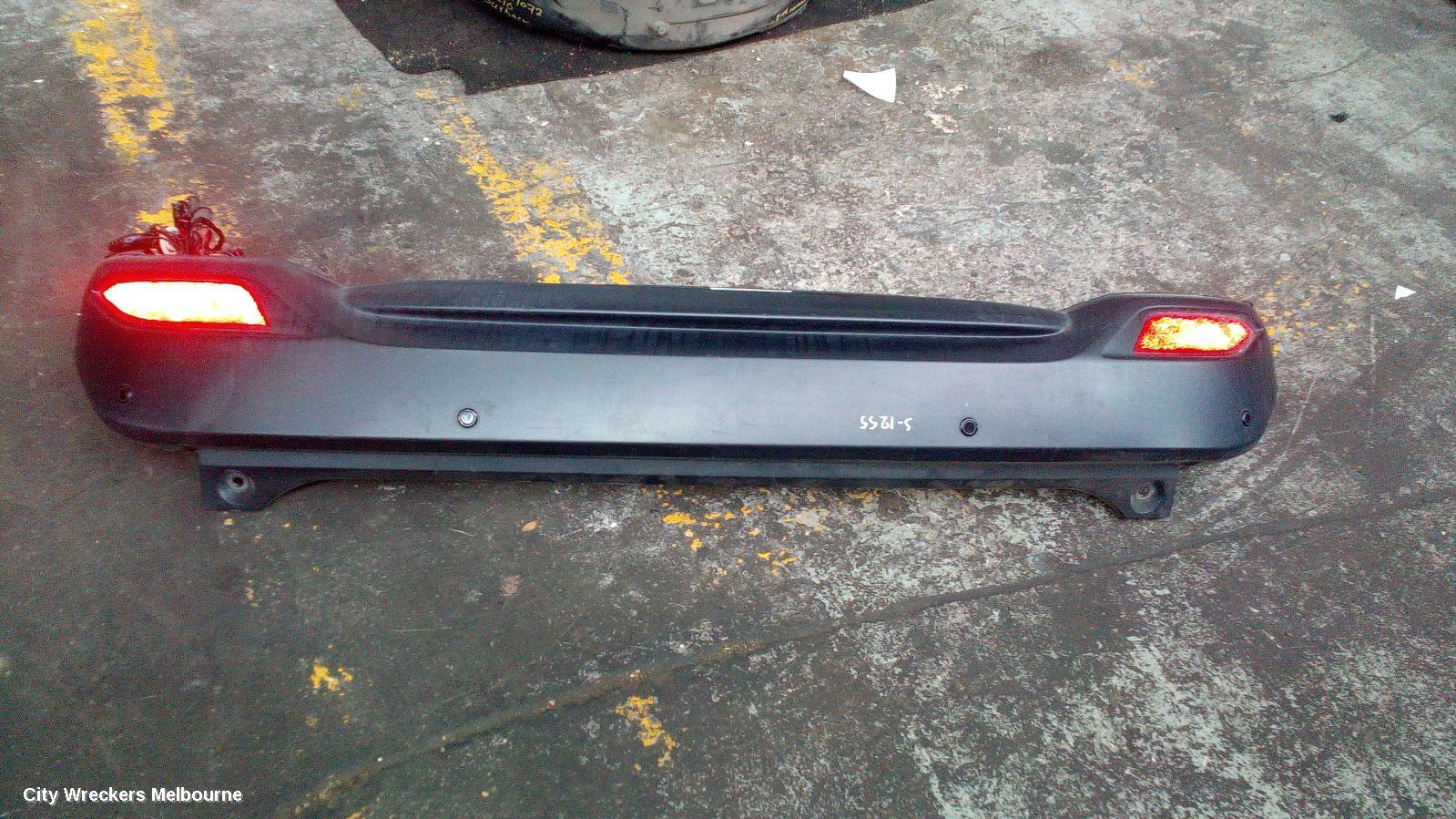 HONDA HRV REAR BUMPER, RU5, BUMPER BAR, NON PARK SENSOR TYPE, 12/2014 - 10/2021