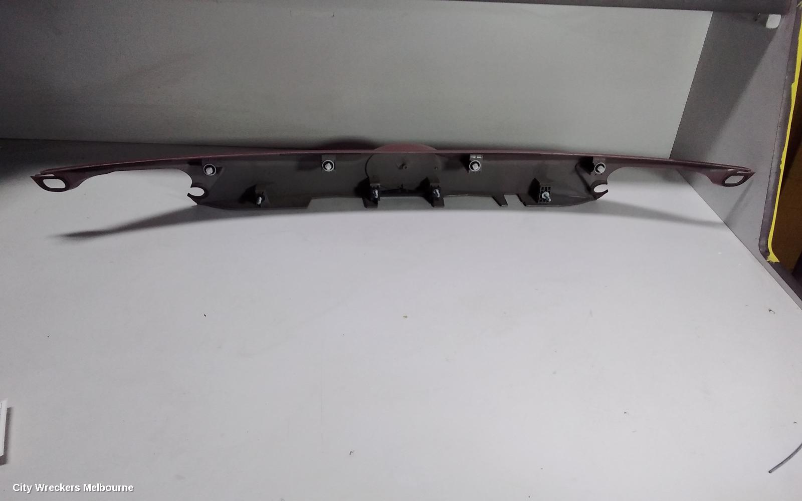 TOYOTA RAV4 REAR GARNISH, TAILGATE GARNISH (CENTRE), GX, XA40, 12/2012 - 09/2015