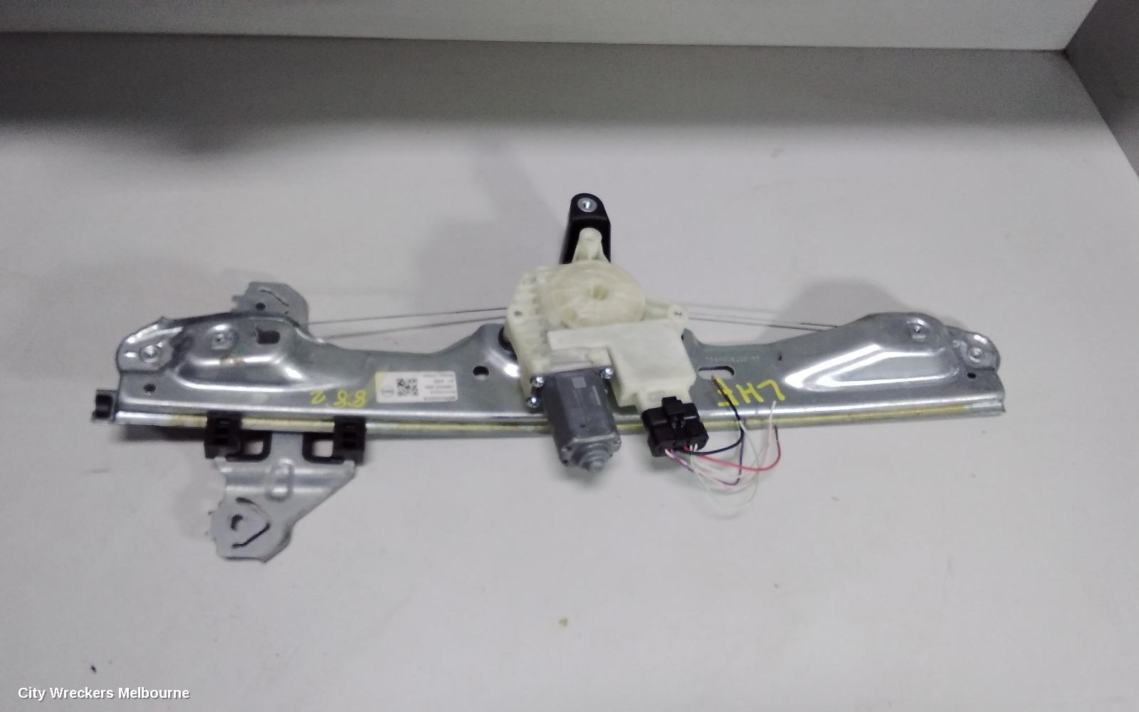 NISSAN QASHQAI LEFT FRONT WINDOW REG/MOTOR, J11, 12/2013 - 07/2021