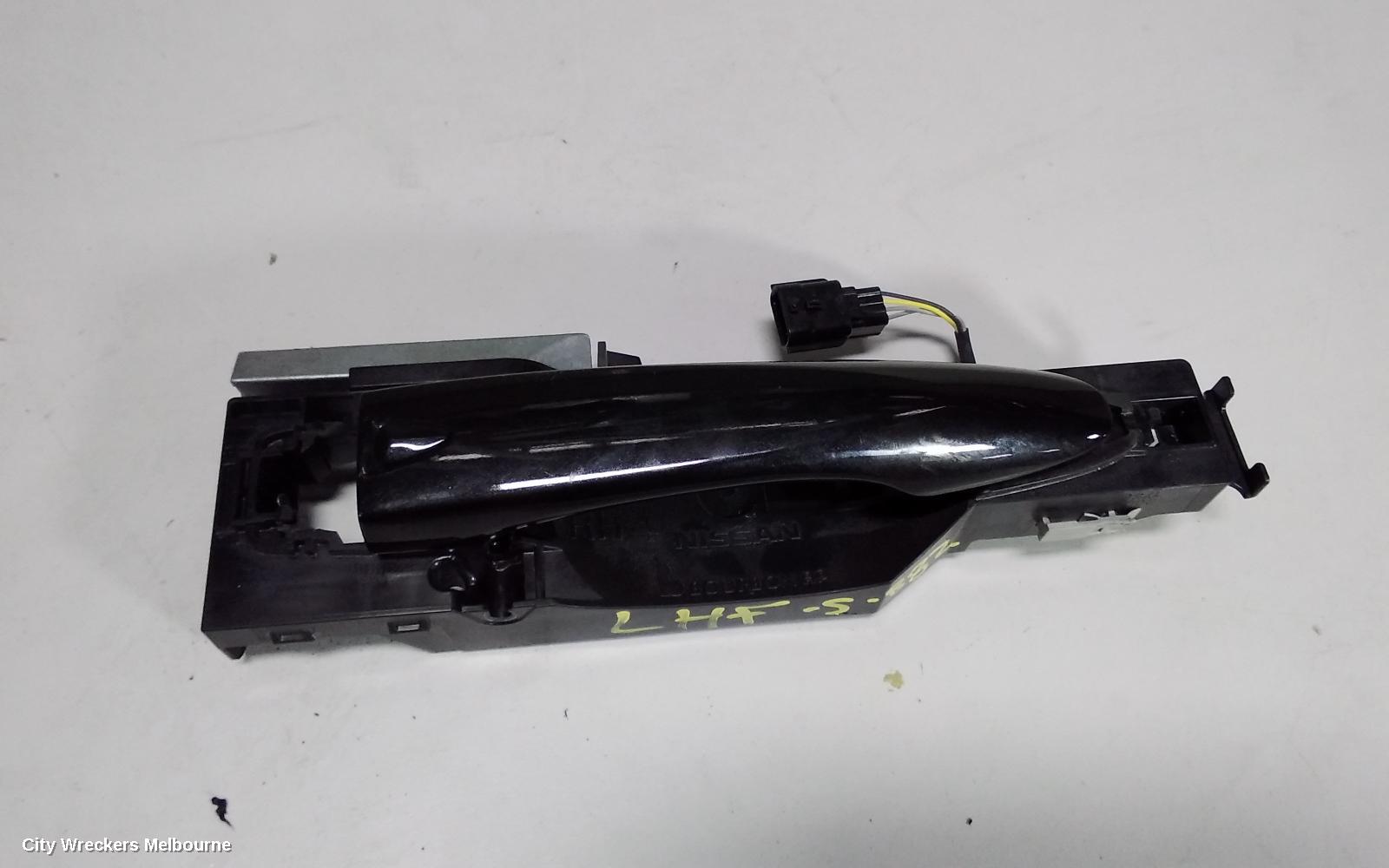 NISSAN QASHQAI DOOR HANDLE, LH FRONT, OUTER, J11, 06/2014 - 07/2021