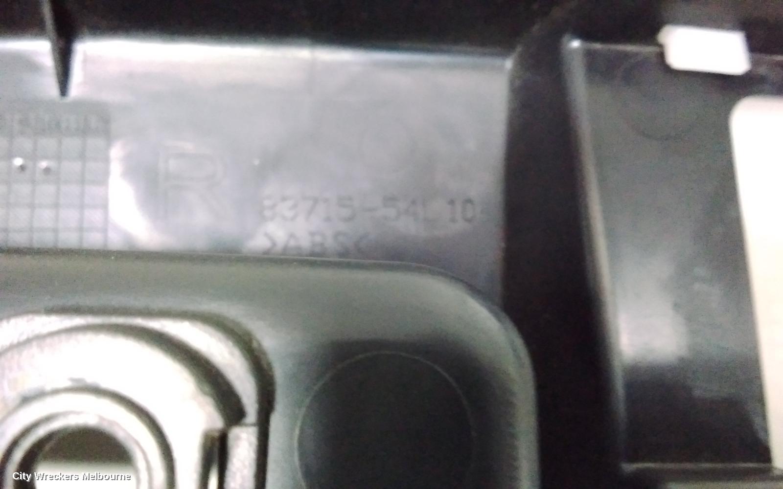 SUZUKI SX4 PWR DR WIND SWITCH, RH FRONT (MASTER SWITCH), 02/2007 - 01/2014
