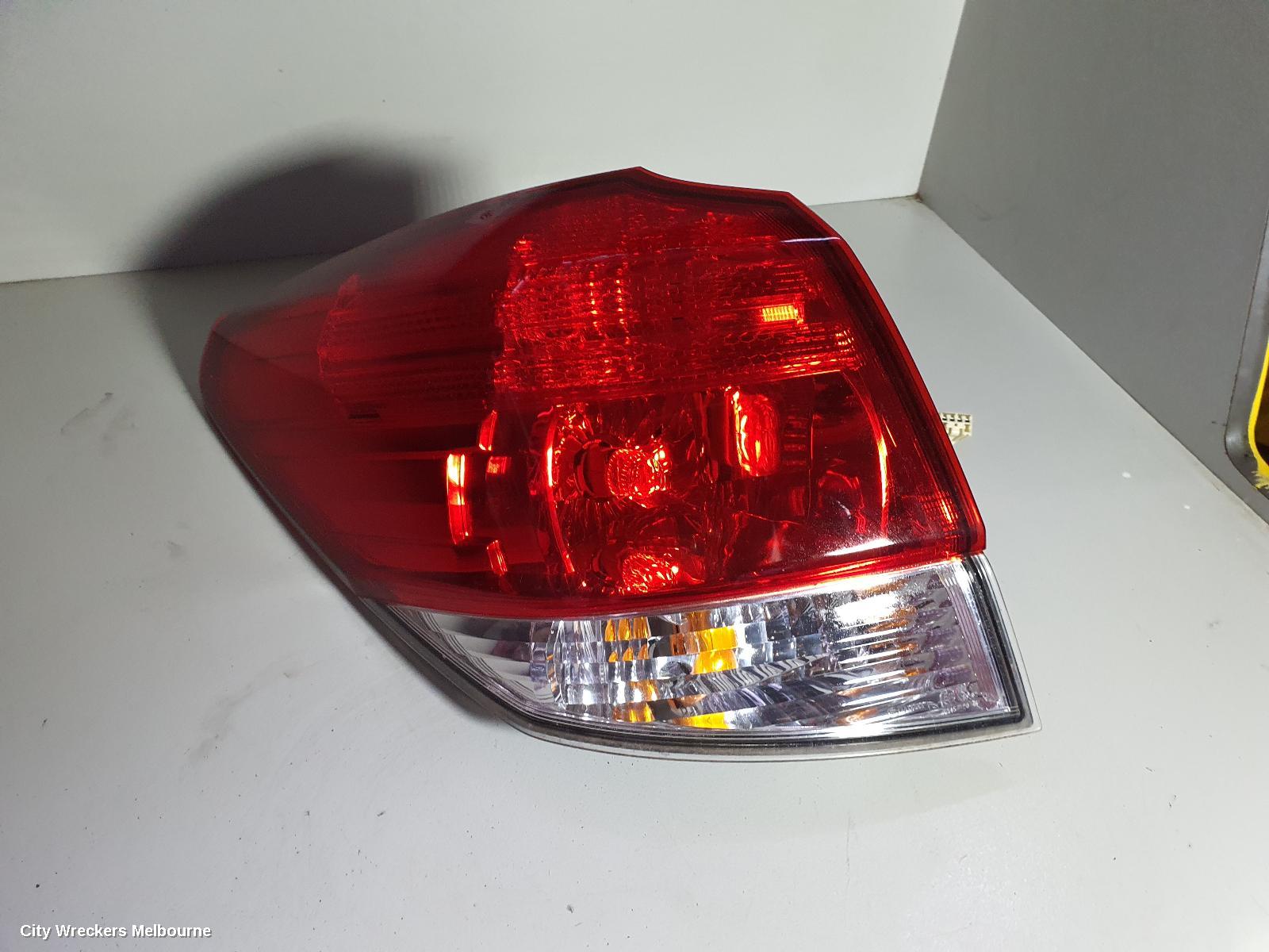 SUBARU OUTBACK LEFT TAILLIGHT, 5TH GEN, IN BODY, 09/2009 - 11/2014