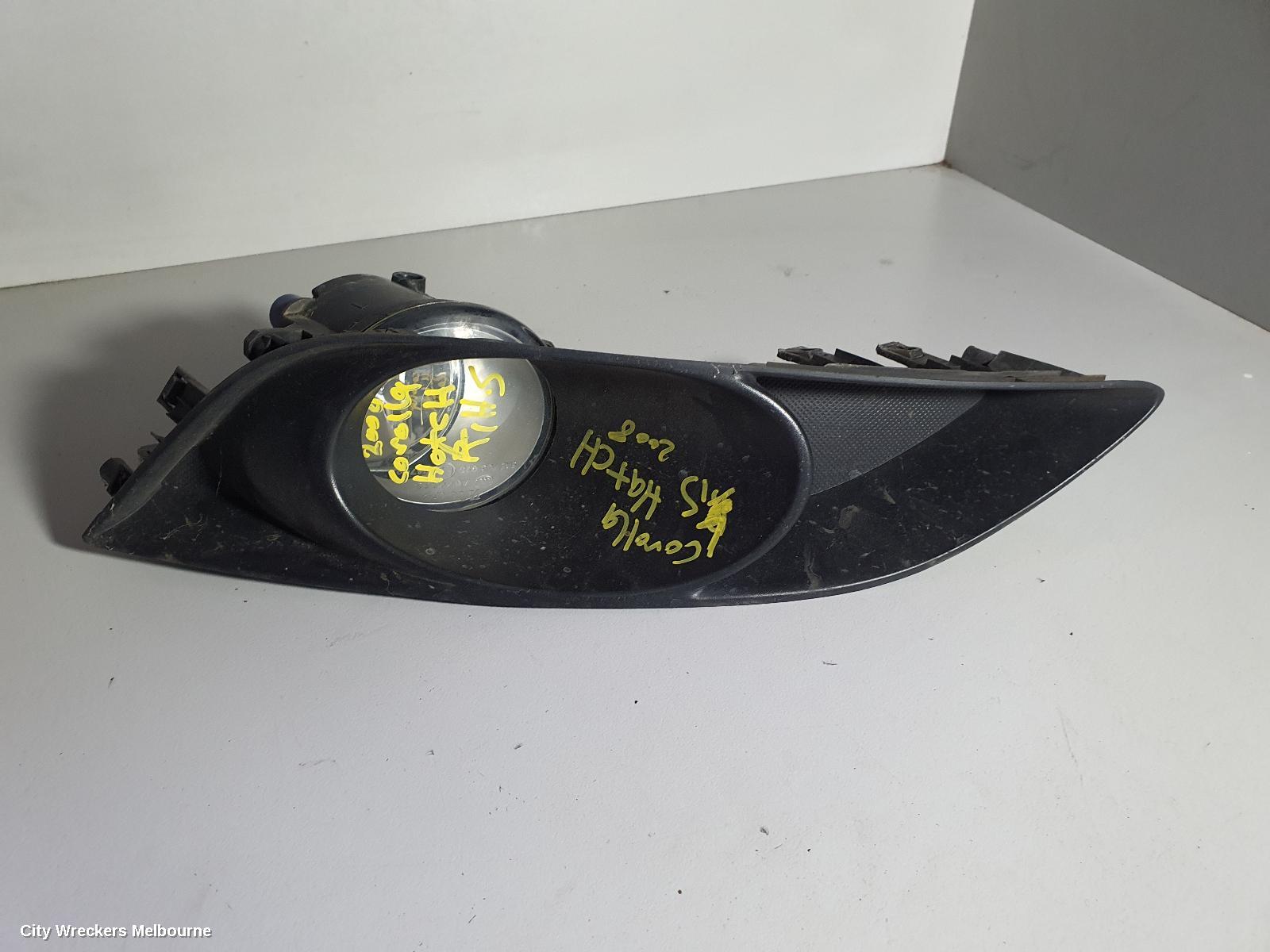 TOYOTA COROLLA LEFT INDICATOR/FOG/SIDE, BUMPER FOGLAMP, ZRE152R, HATCH, 03/2007 - 10/2009