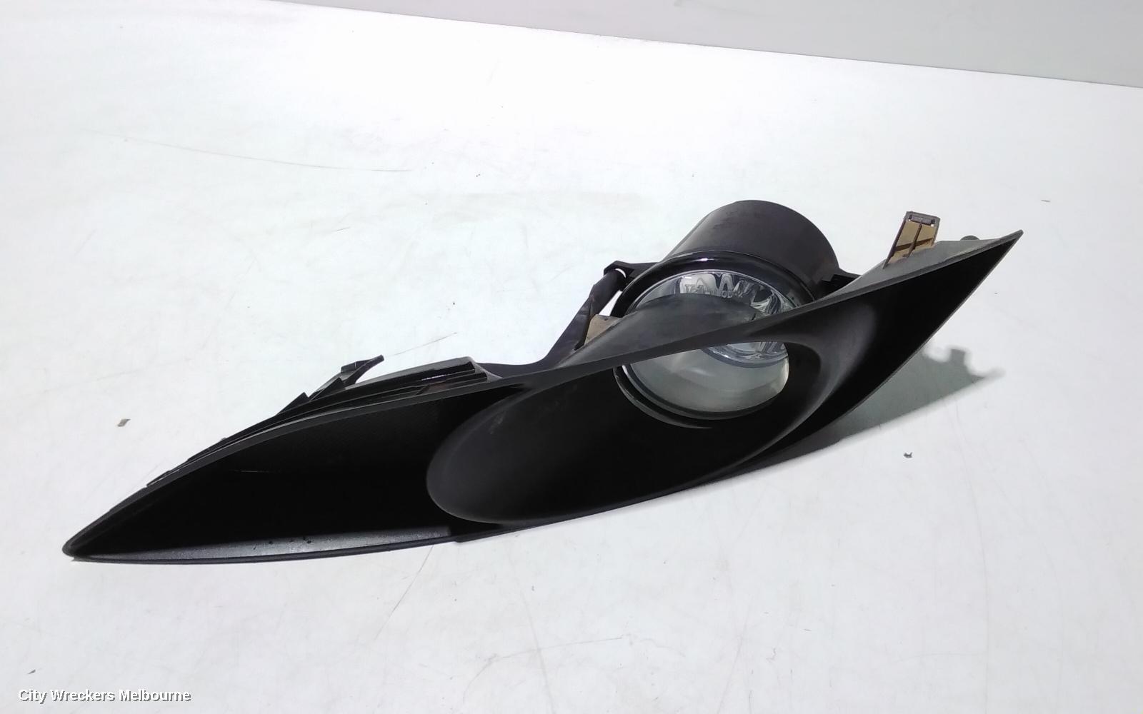 TOYOTA COROLLA LEFT INDICATOR/FOG/SIDE, BUMPER FOGLAMP, ZRE152R, HATCH, 03/2007 - 10/2009