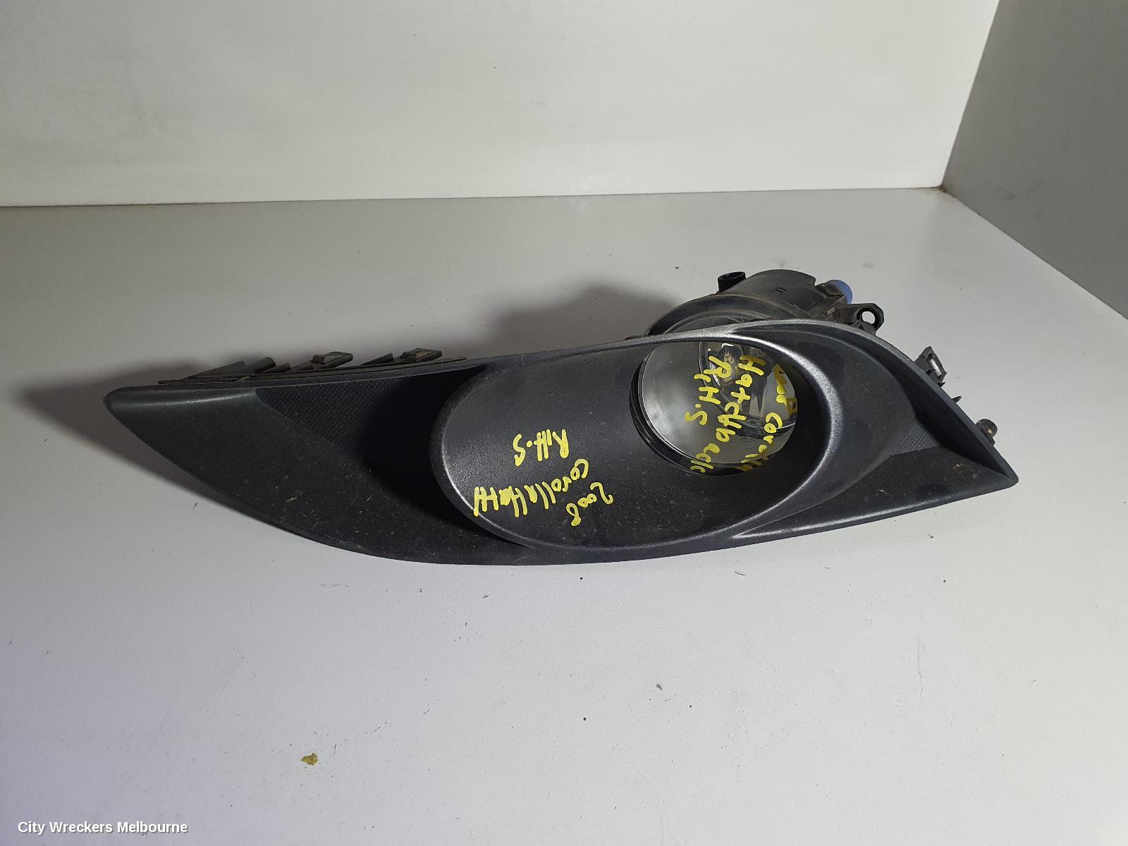 TOYOTA COROLLA RIGHT INDICATOR/FOG/SIDE, BUMPER FOGLAMP, ZRE152R, HATCH, 03/2007 - 10/2009