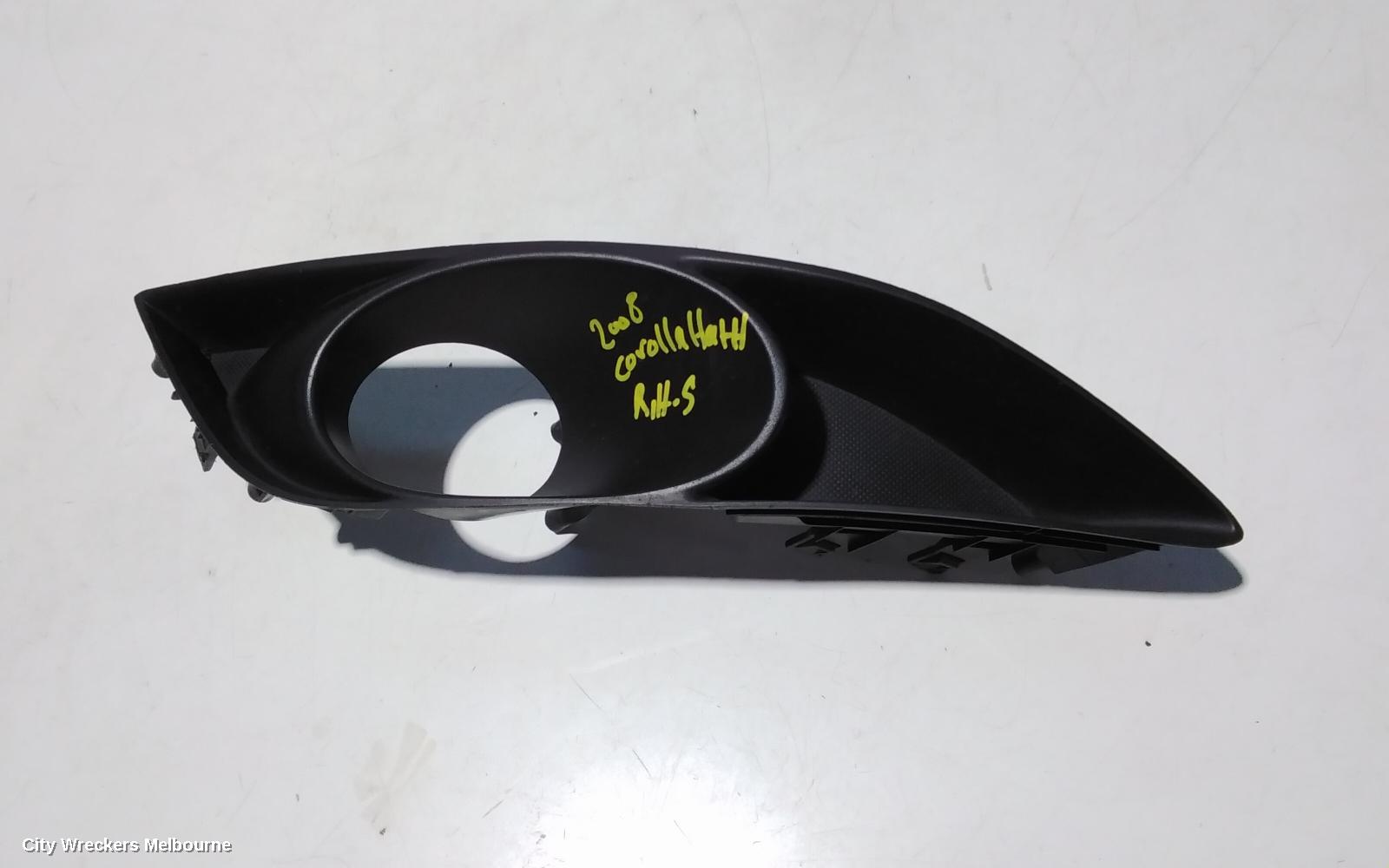 TOYOTA COROLLA RIGHT INDICATOR/FOG/SIDE, BUMPER FOGLAMP, ZRE152R, HATCH, 03/2007 - 10/2009