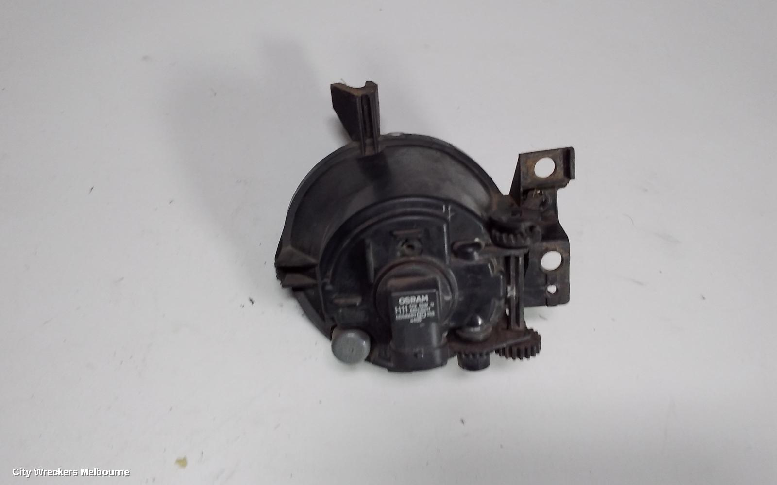 VOLKSWAGEN TOUAREG LEFT INDICATOR/FOG/SIDE, BUMPER FOGLAMP, 09/2003 - 12/2010