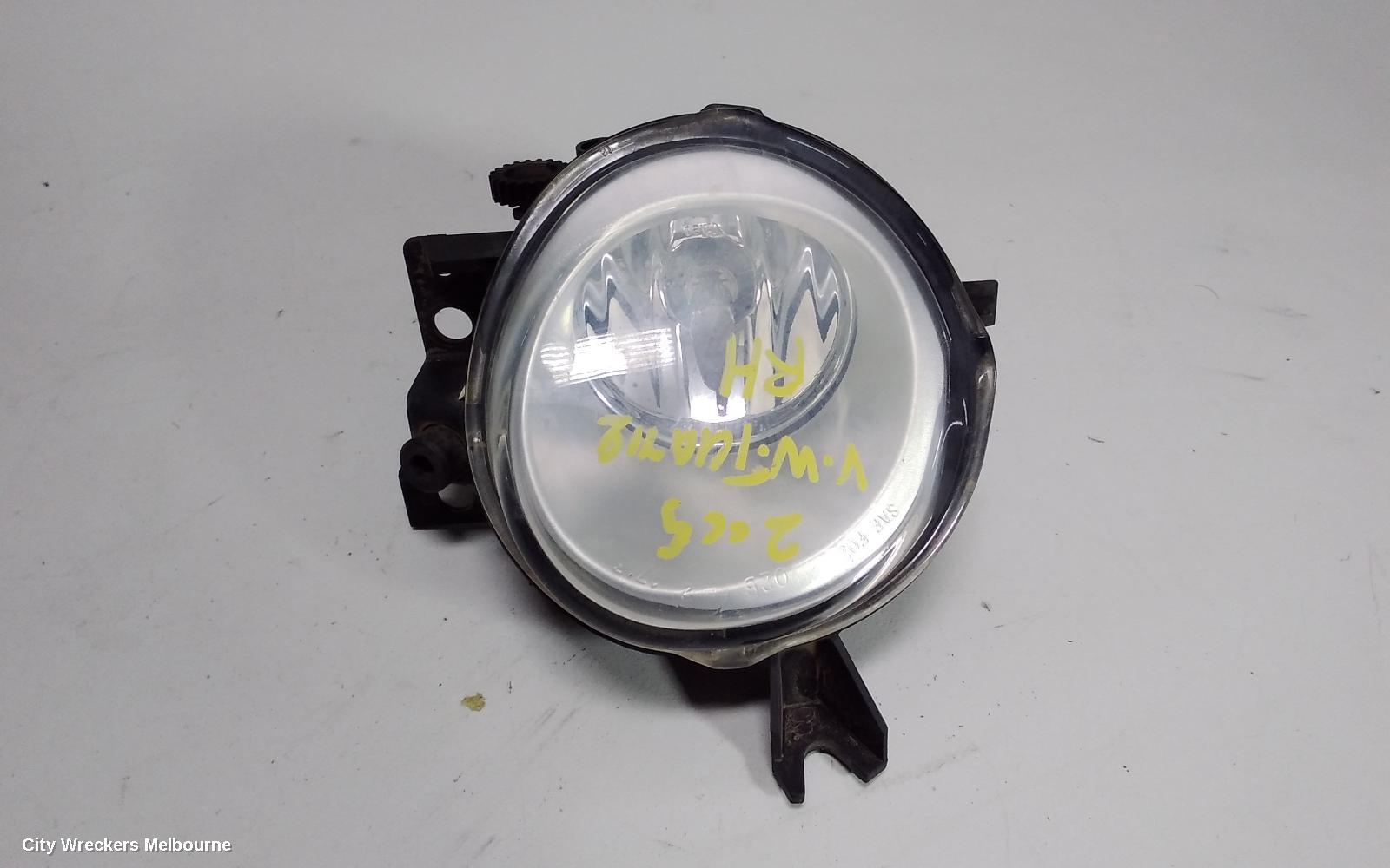 VOLKSWAGEN TOUAREG RIGHT INDICATOR/FOG/SIDE, BUMPER FOGLAMP, 09/2003 - 12/2010