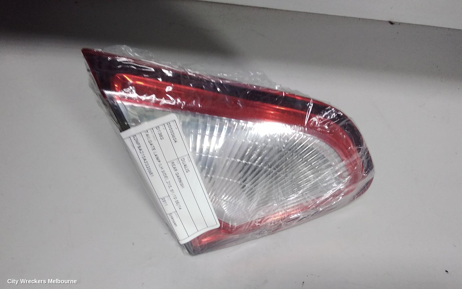 NISSAN DUALIS REAR GARNISH, TAILGATE LAMP (LH SIDE), J10, 01/2010 - 05/2014