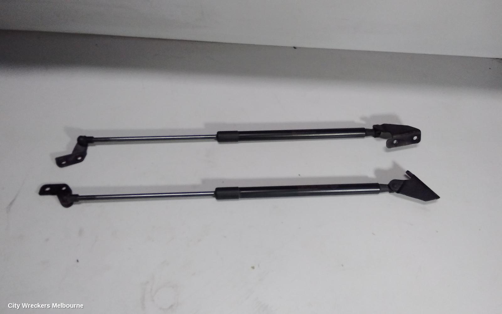 NISSAN DUALIS HATCH STRUT, TAILGATE STRUT (PAIR), J10, 10/2007 - 05/2014