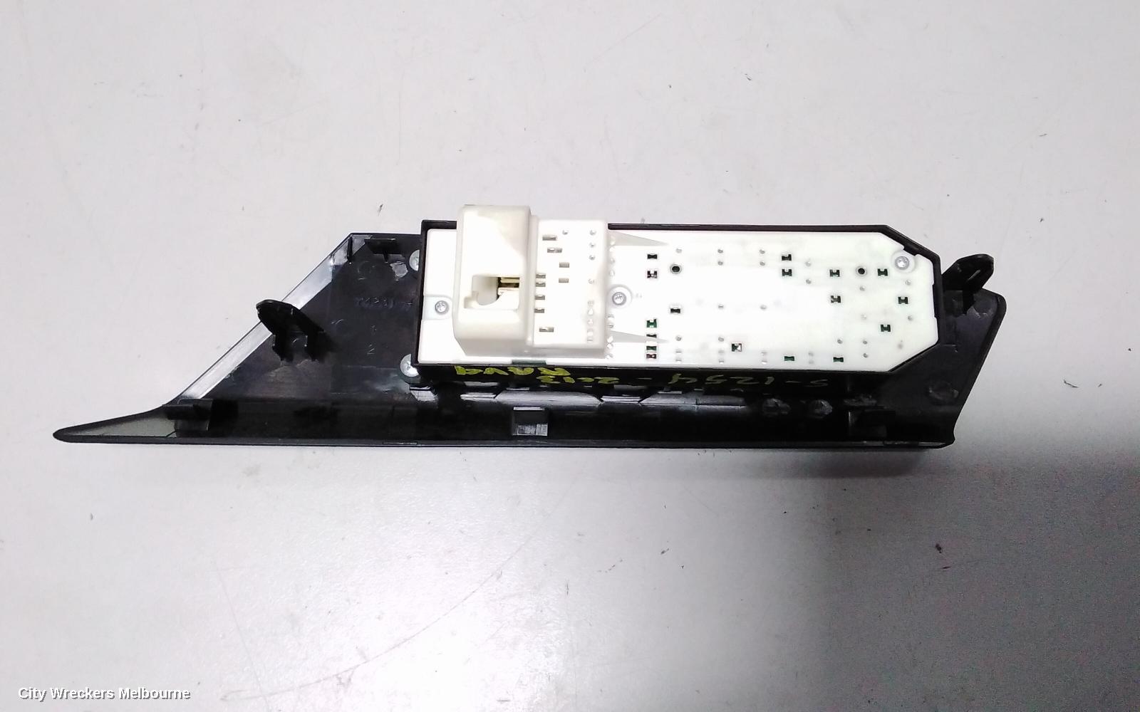 TOYOTA RAV4 PWR DR WIND SWITCH, RH FRONT (MASTER SWITCH), XA40, 12/2012 - 11/2018