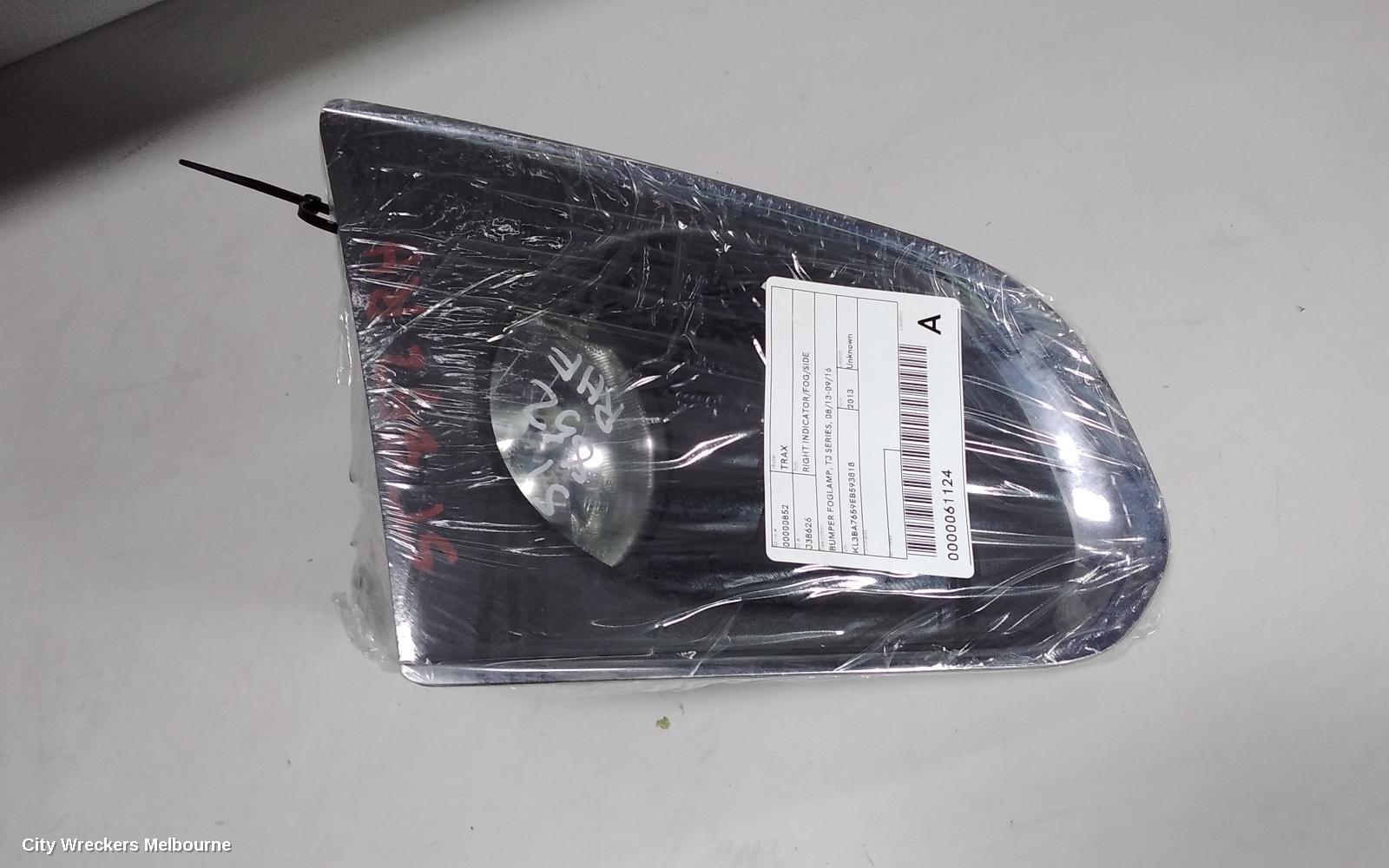 HOLDEN TRAX RIGHT INDICATOR/FOG/SIDE, BUMPER FOGLAMP, TJ SERIES, 08/2013 - 09/2016