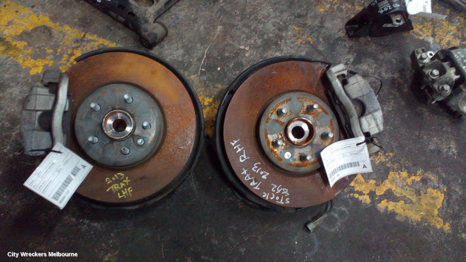 HOLDEN TRAX LEFT FRONT HUB ASSEMBLY, TJ SERIES, 08/2013 ONWARDS
