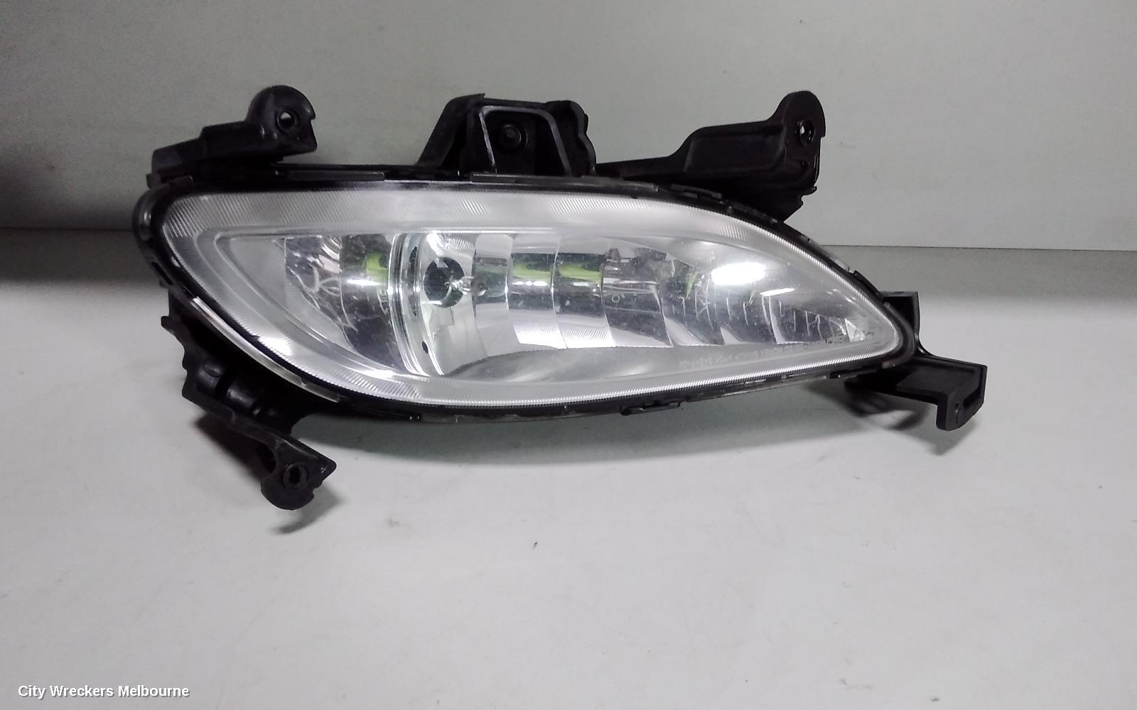 HYUNDAI I45 LEFT INDICATOR/FOG/SIDE, BUMPER FOGLAMP, YF, 02/2010 - 05/2013 (AUS ONLY)